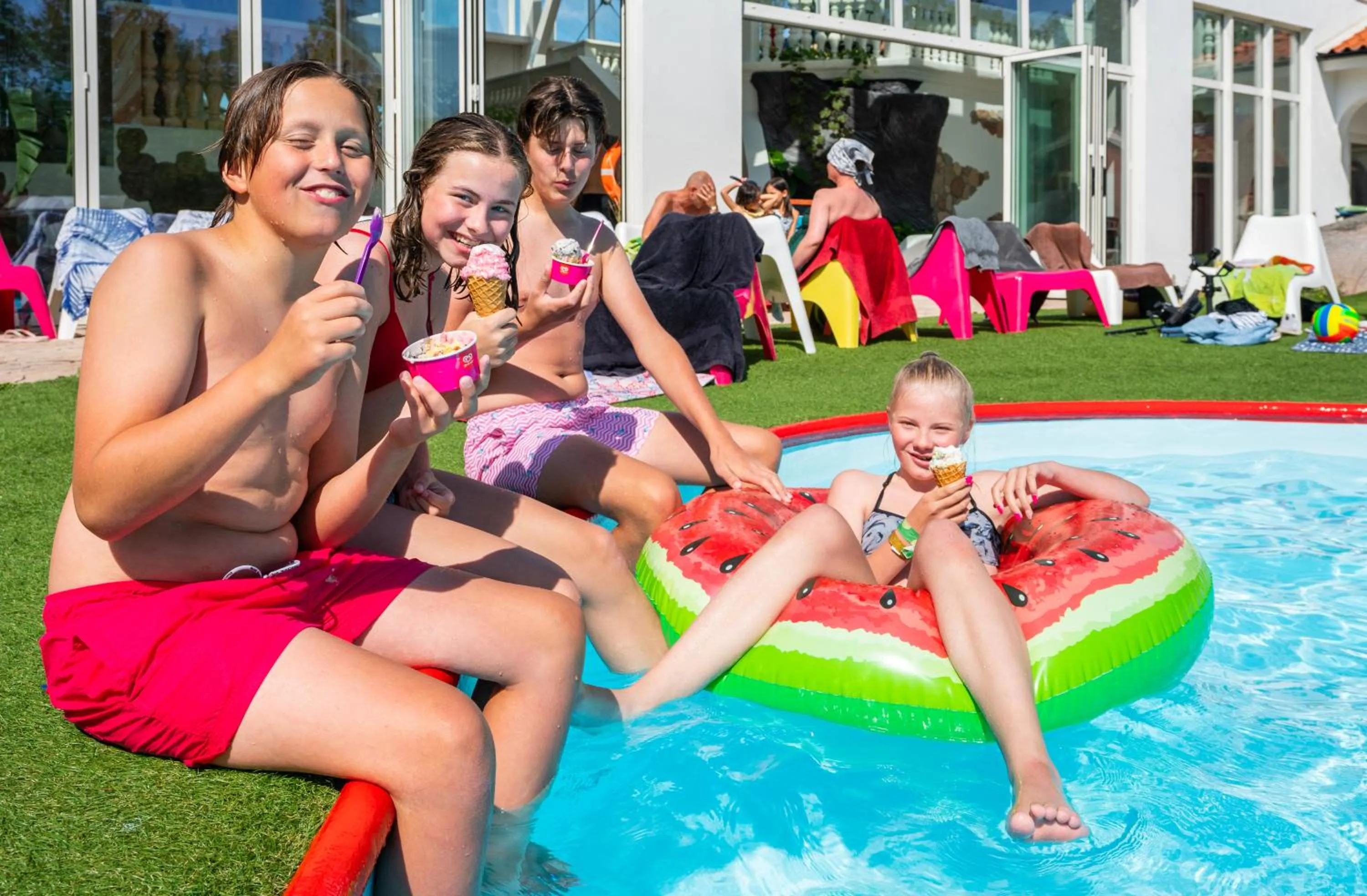 Swimming pool in Västervik Resort