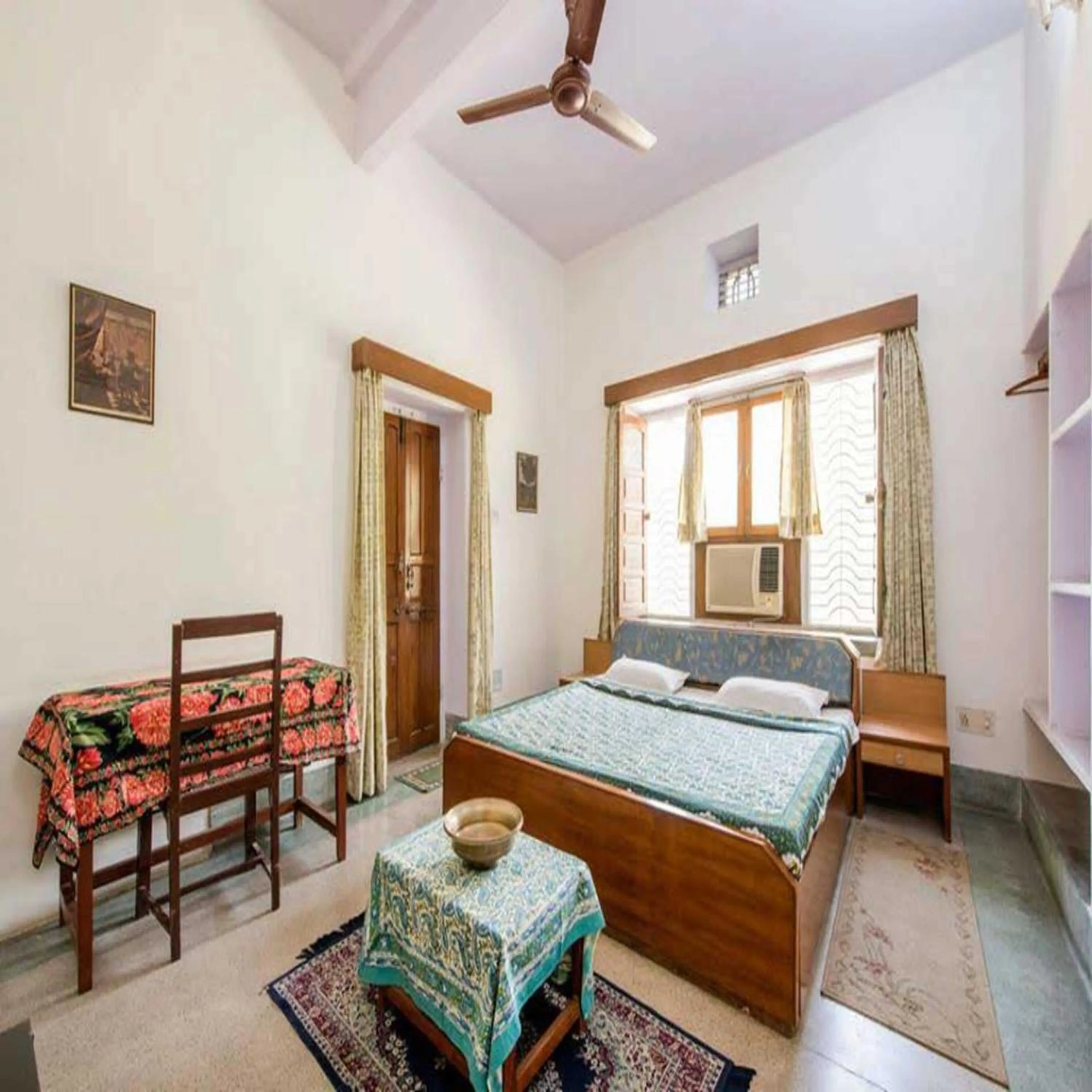 Bedroom, Bed in Nokha House