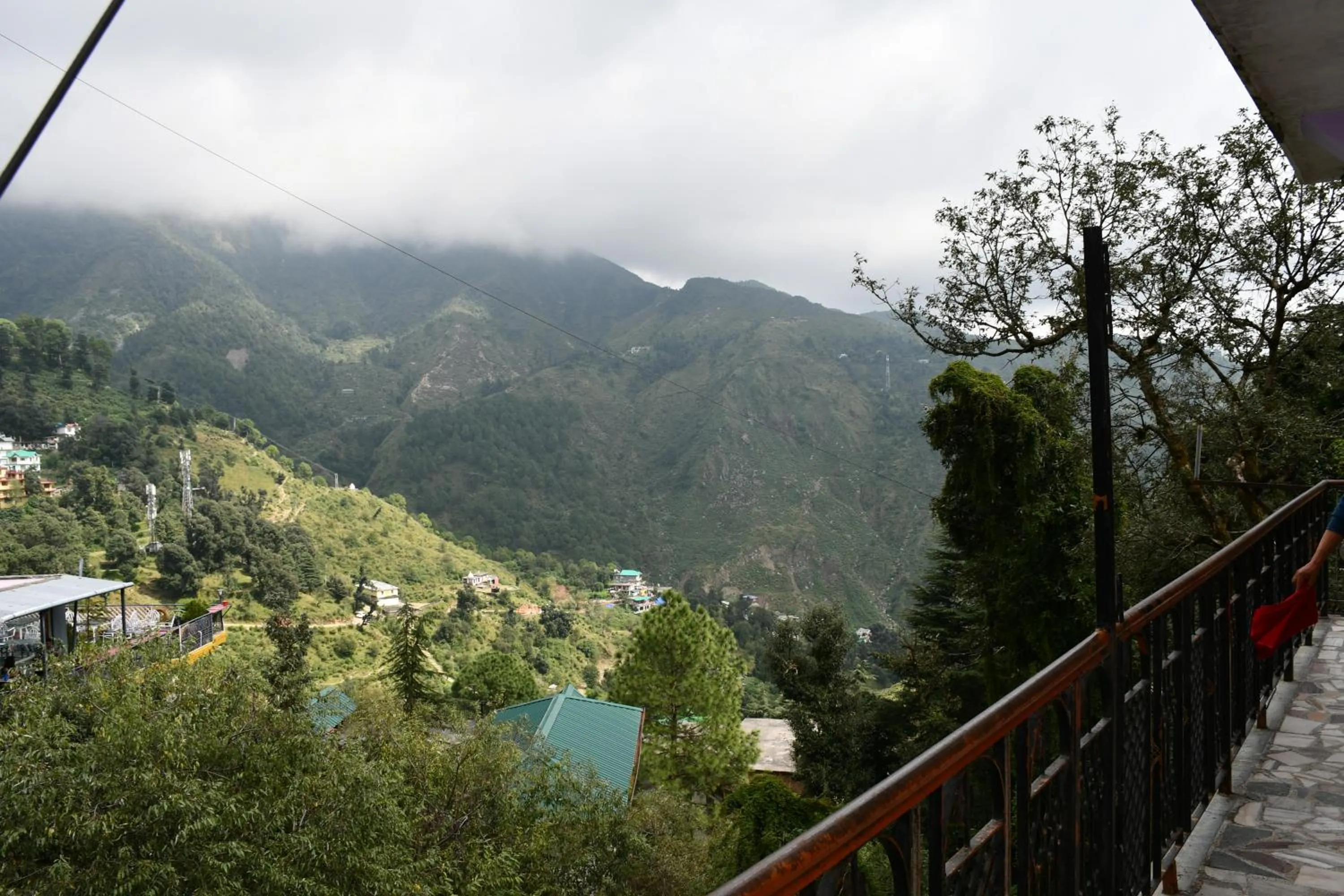 HOTEL HIMALYAN PARADISE