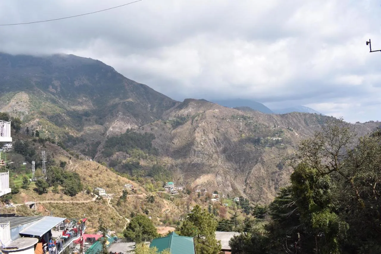 HOTEL HIMALYAN PARADISE