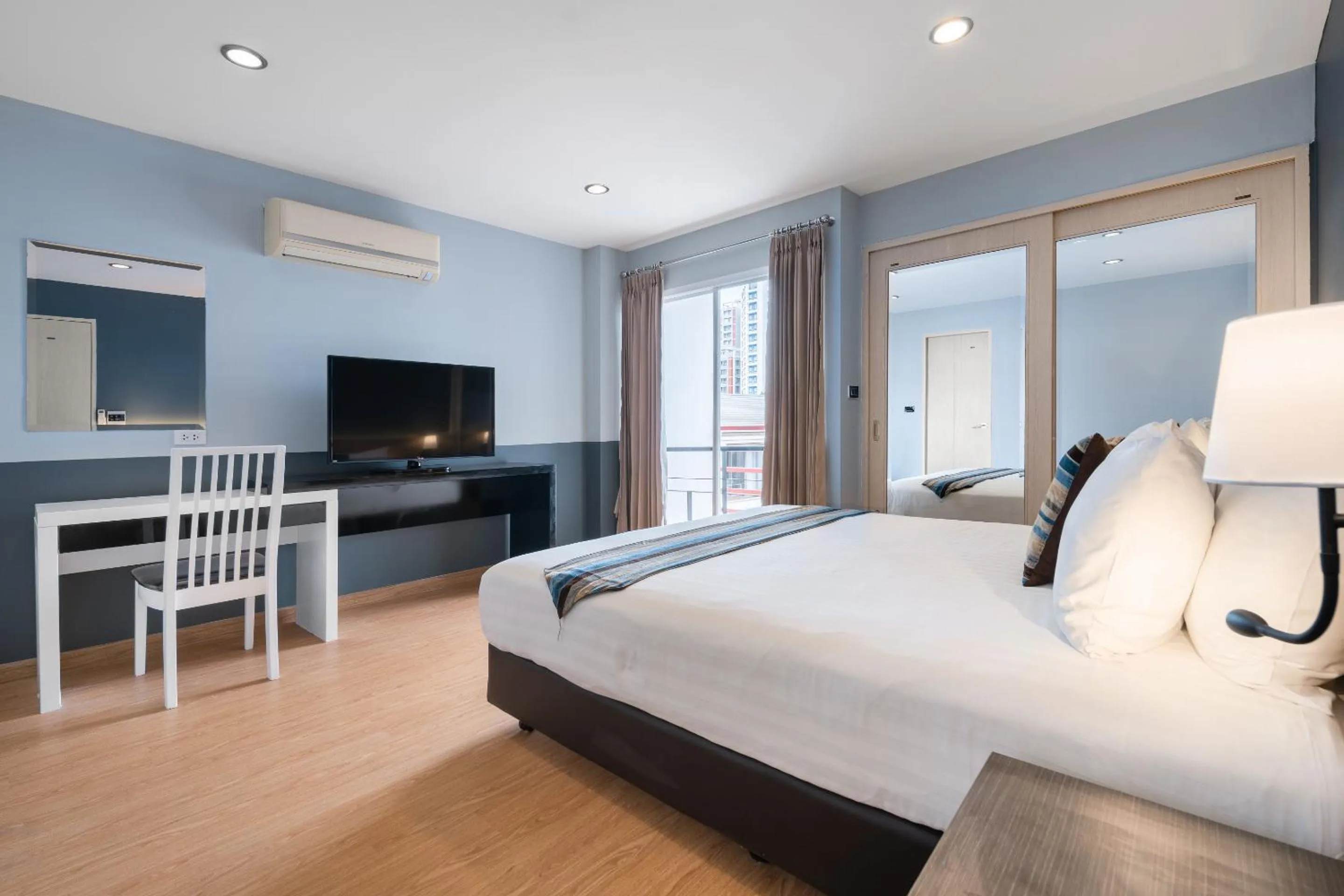 Bed in iCheck inn Residences Sathorn