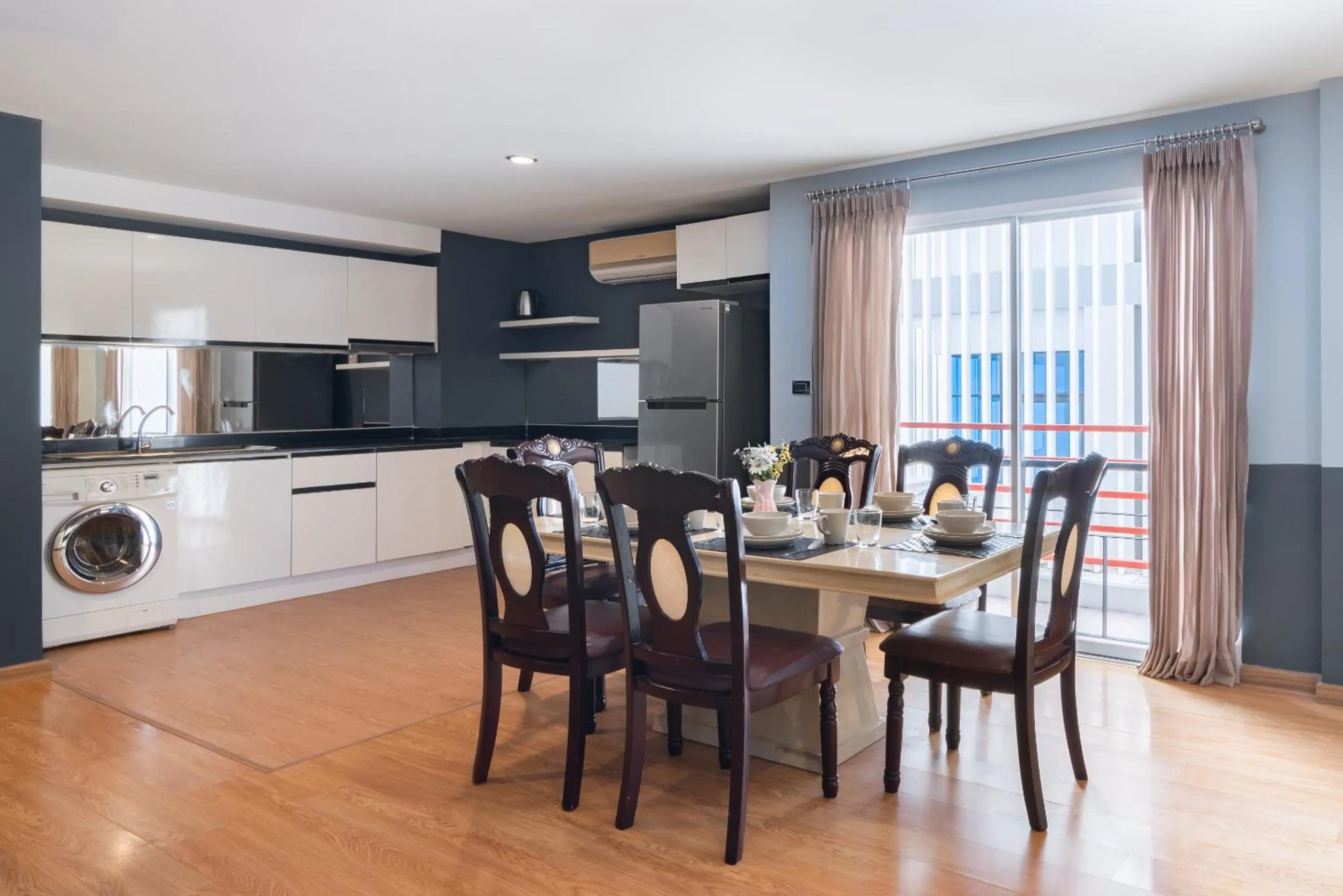 iCheck inn Residences Sathorn