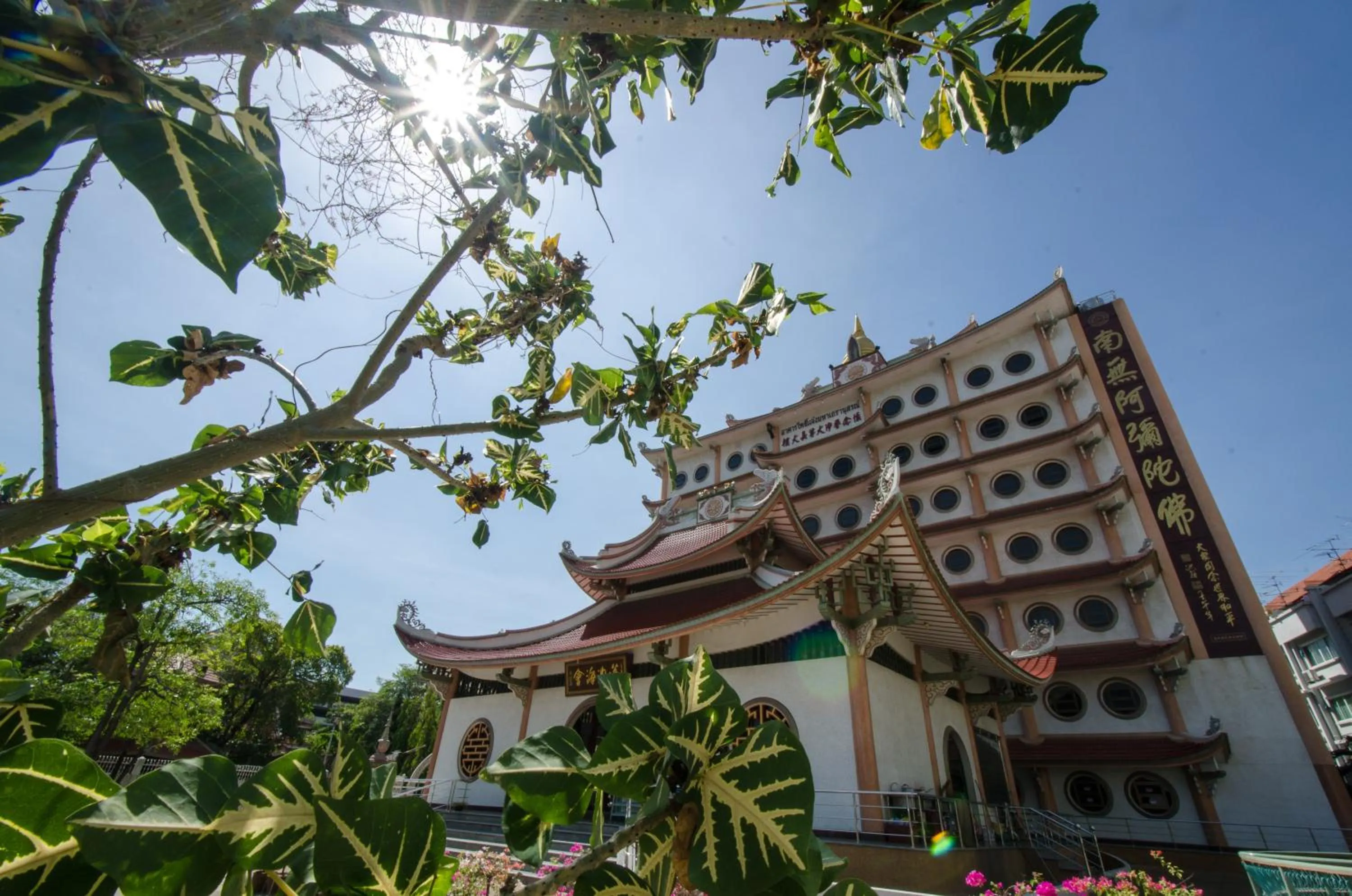 Area and facilities in iCheck inn Residences Sathorn