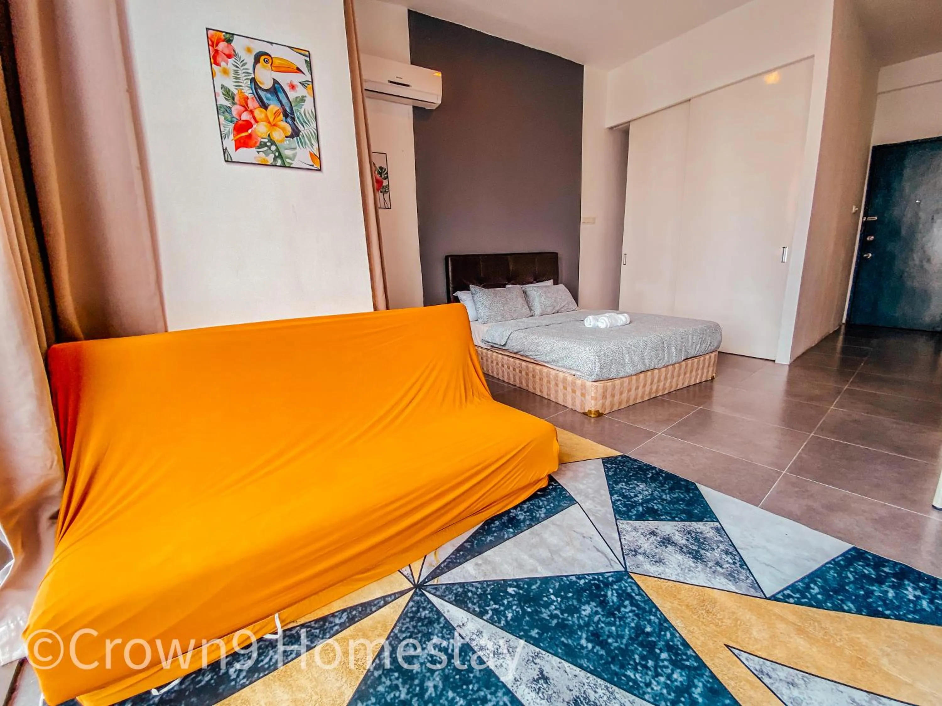 Bedroom, Bed in Crown1Suite (City View)@Petaling Jaya