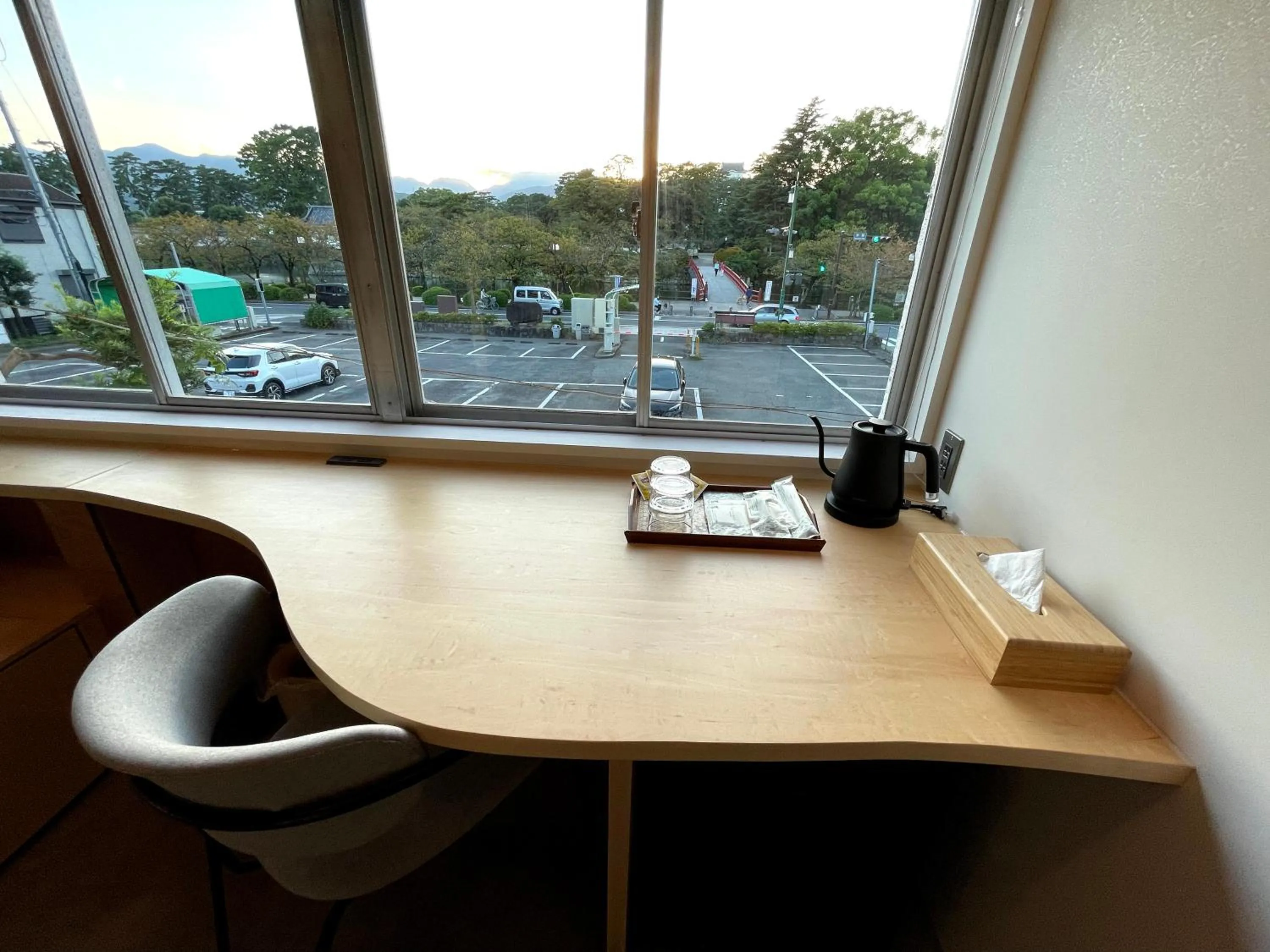 hair dresser in Hostel Have a Nice Day! ドミトリー 個室ルームあり#HVNI