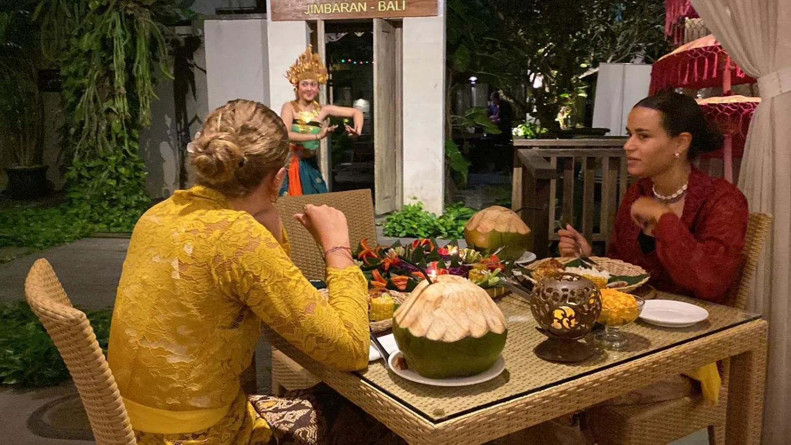 Restaurant/places to eat in Argya Santi Resort