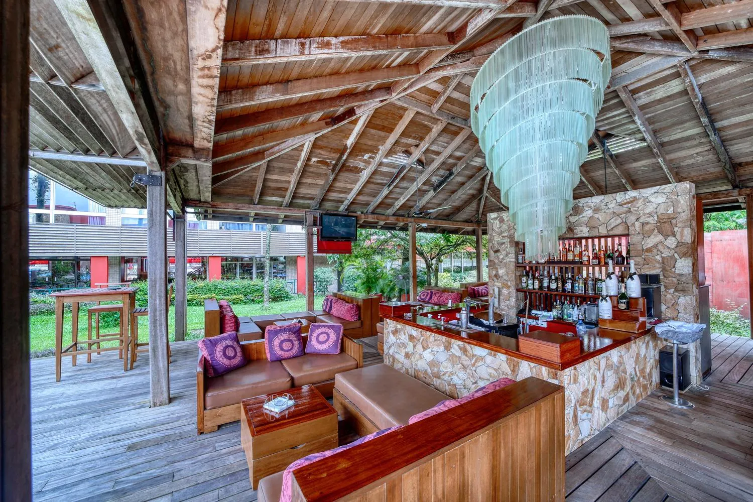 Restaurant/places to eat in AKWA PALACE Douala