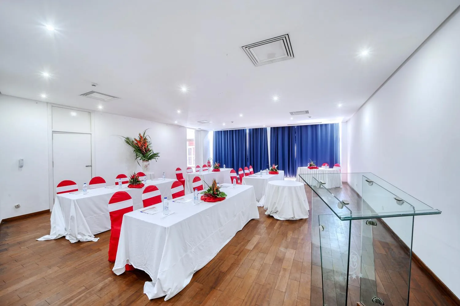 Meeting/conference room in AKWA PALACE Douala