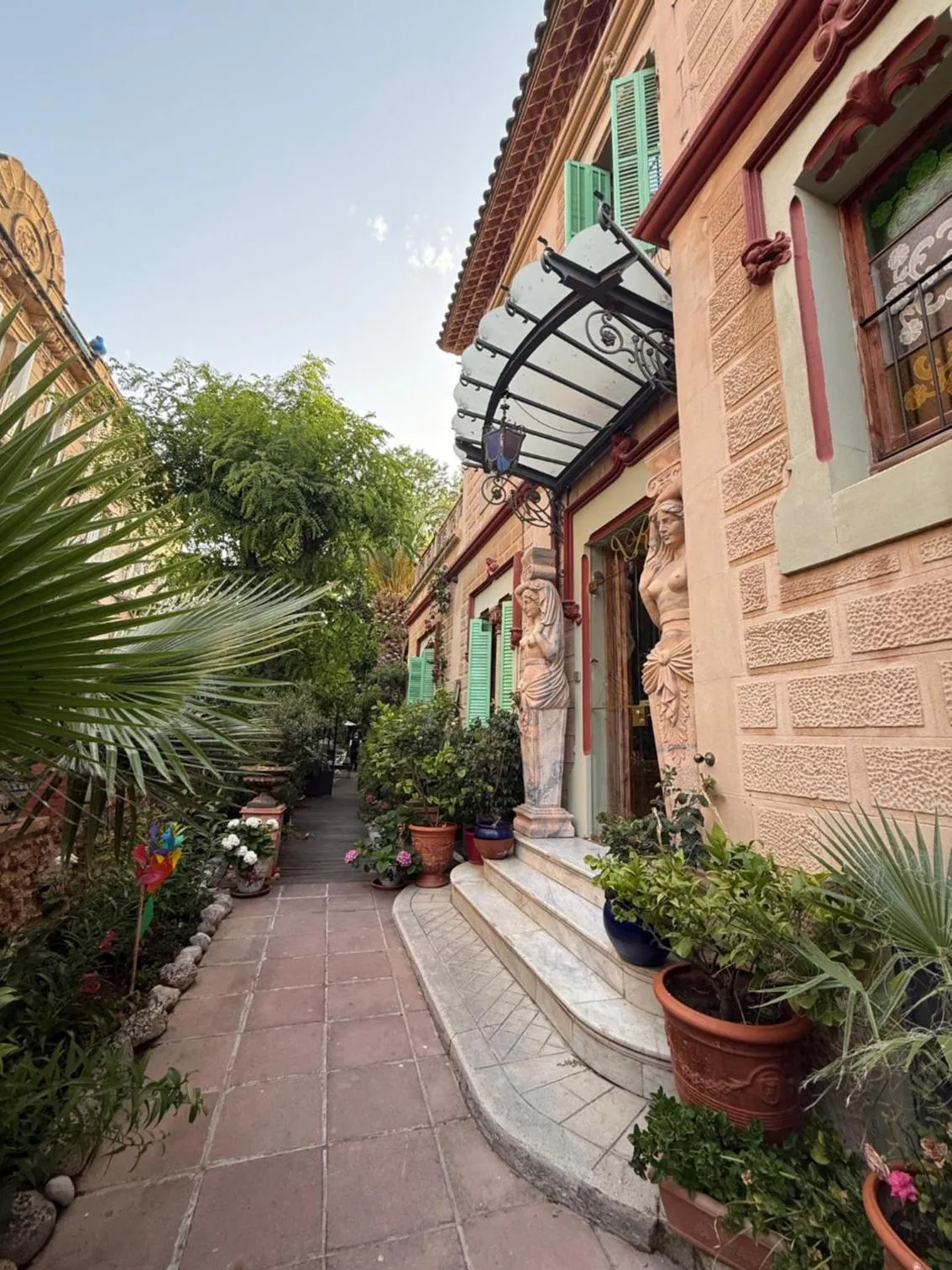 Property building in Sitges Royal Rooms
