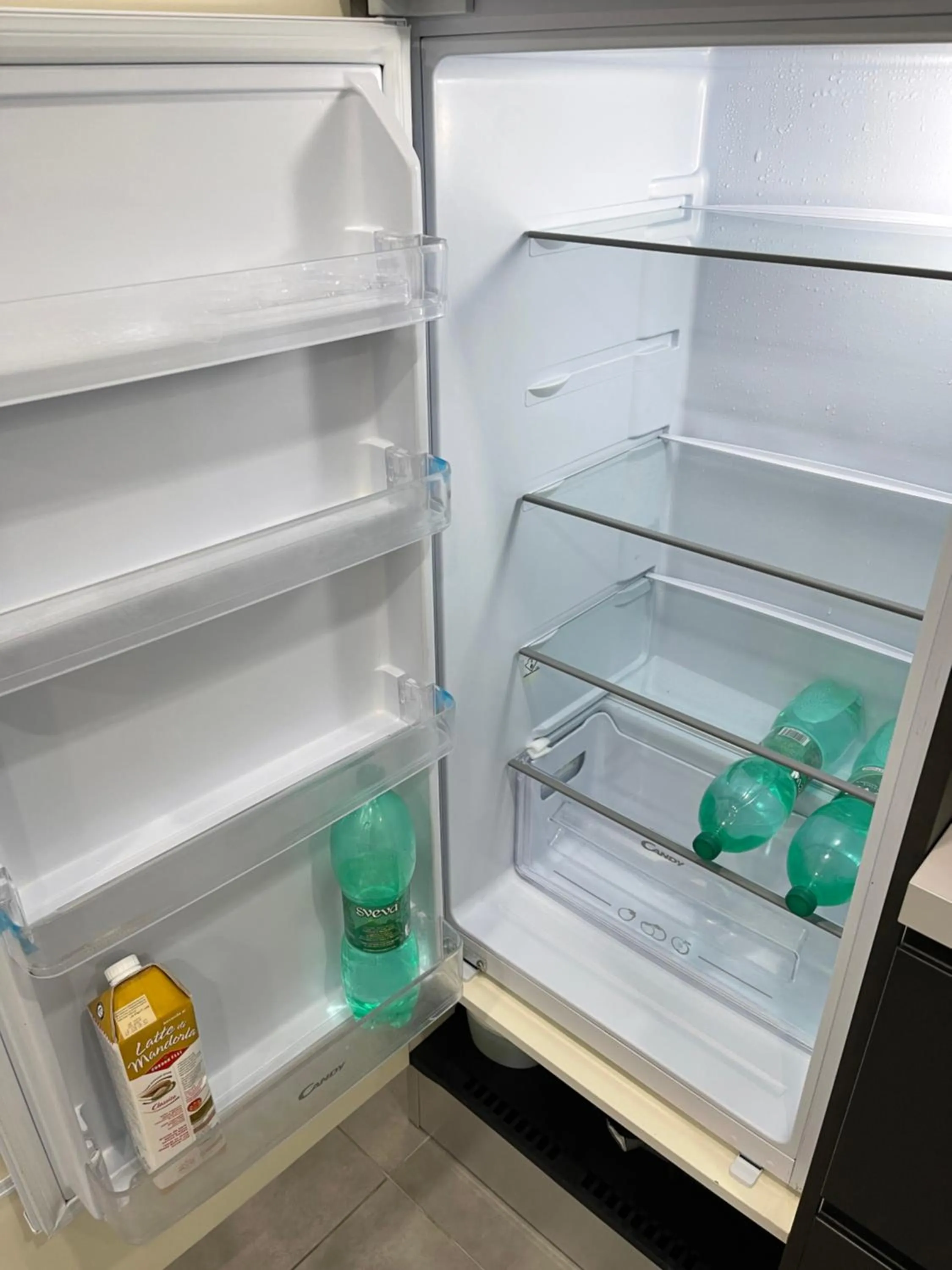 Kitchen or kitchenette in B&B Porto 60