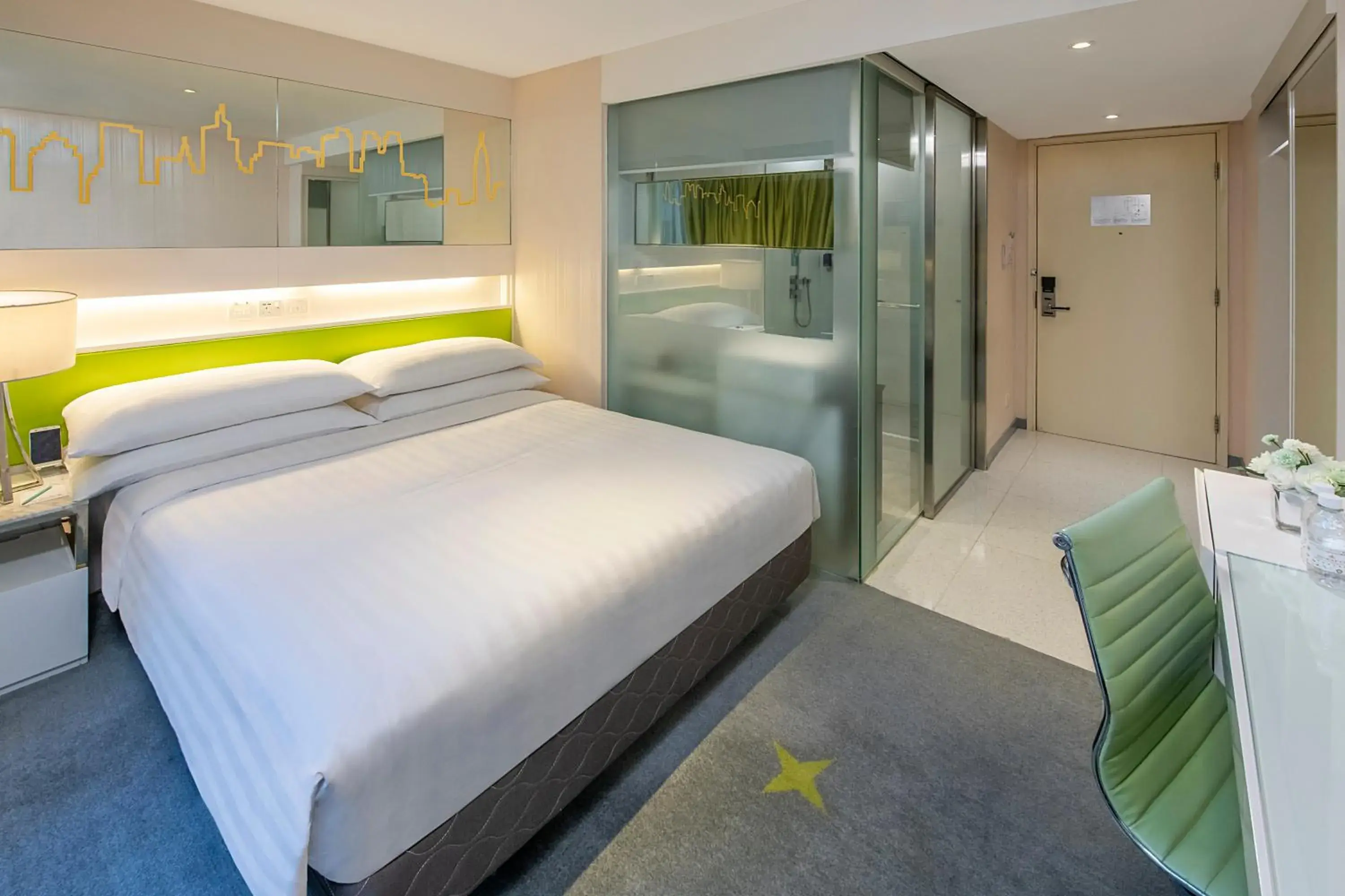 Superior Queen or Twin Room in Dorsett Tsuen Wan, Hong Kong Superior Queen or Twin Room in Dorsett Tsuen Wan, Hong Kong