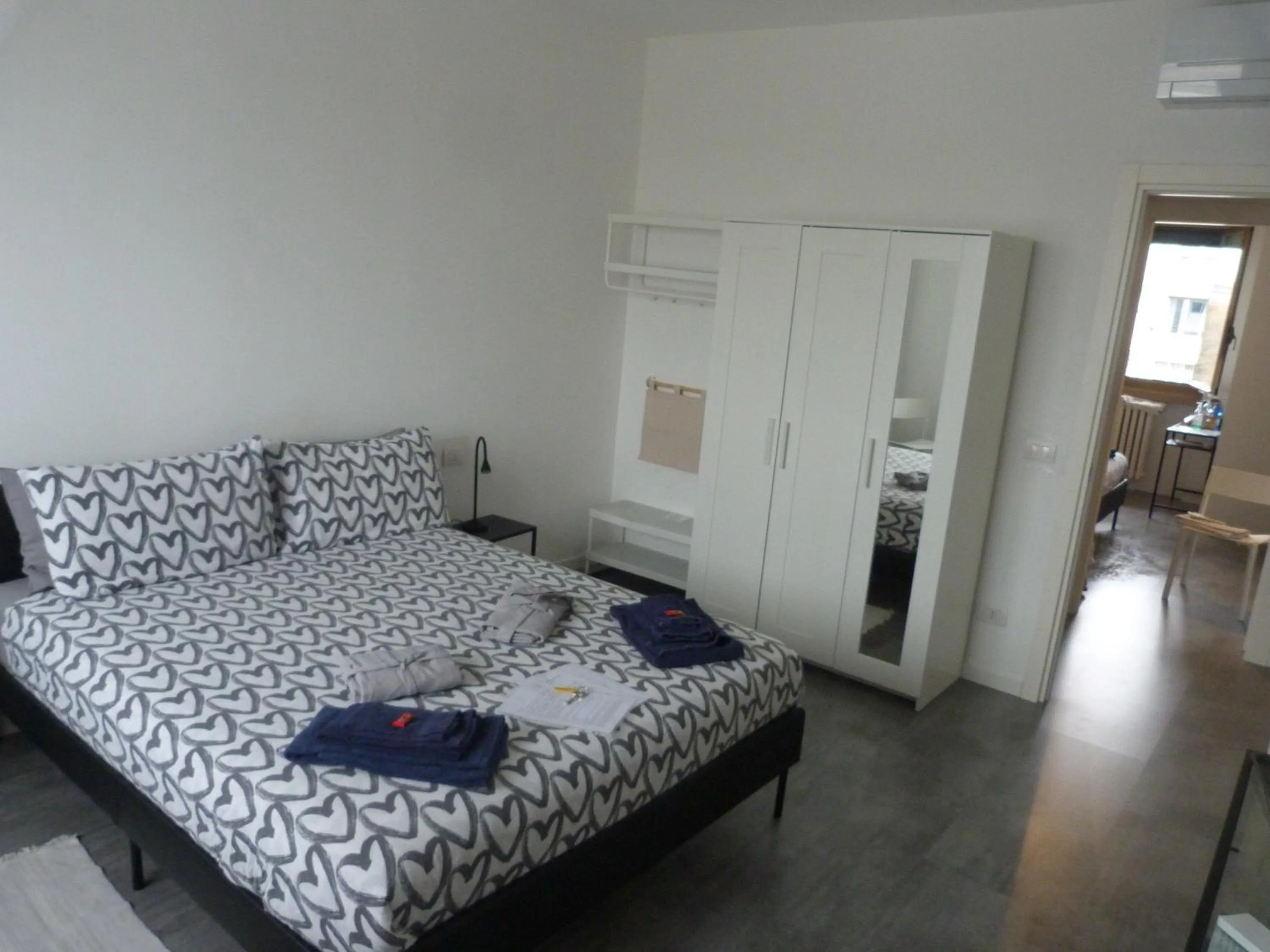 Photo of the whole room, Bed in B&B Giolì