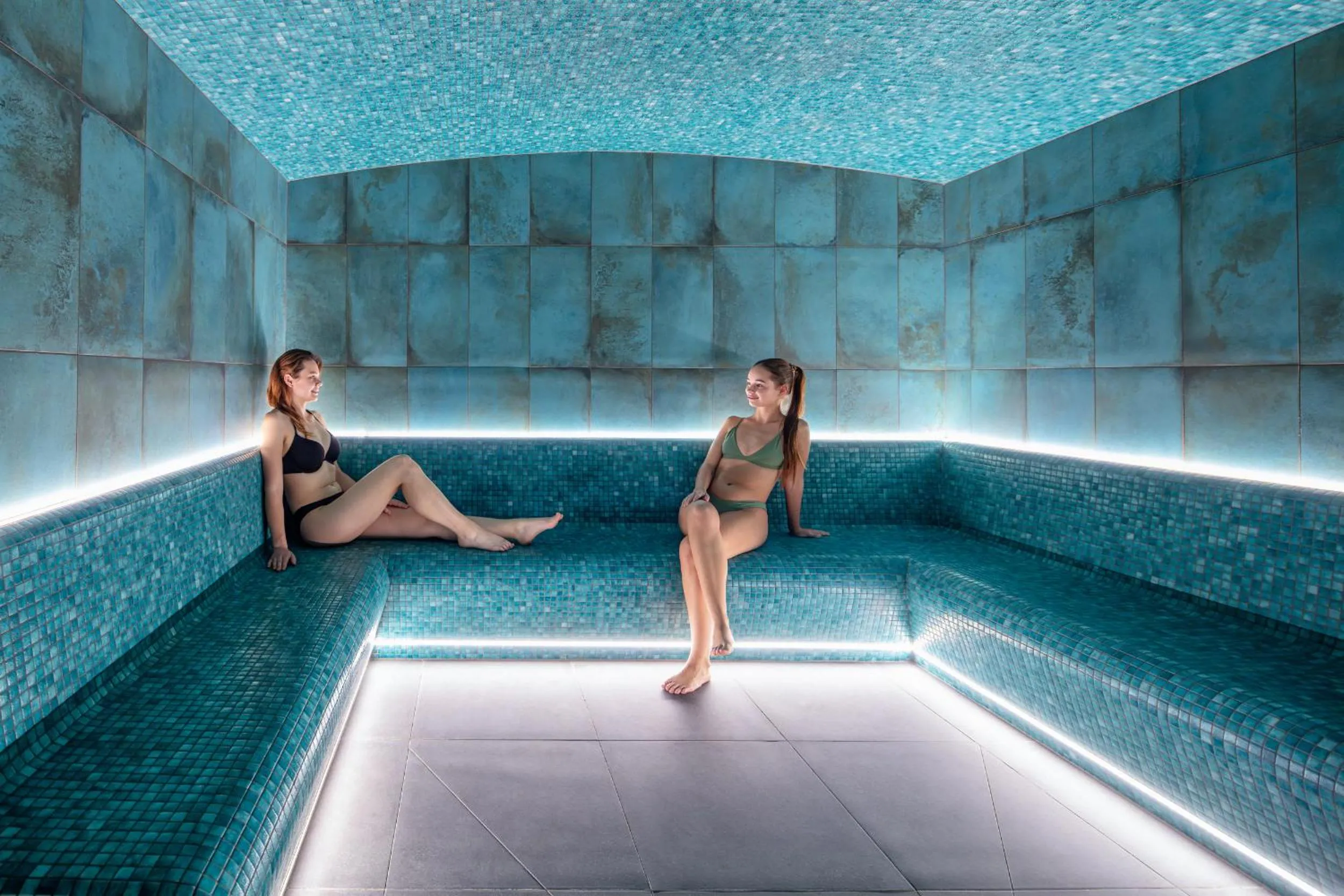 Steam room in Hotel Duo & Wellness