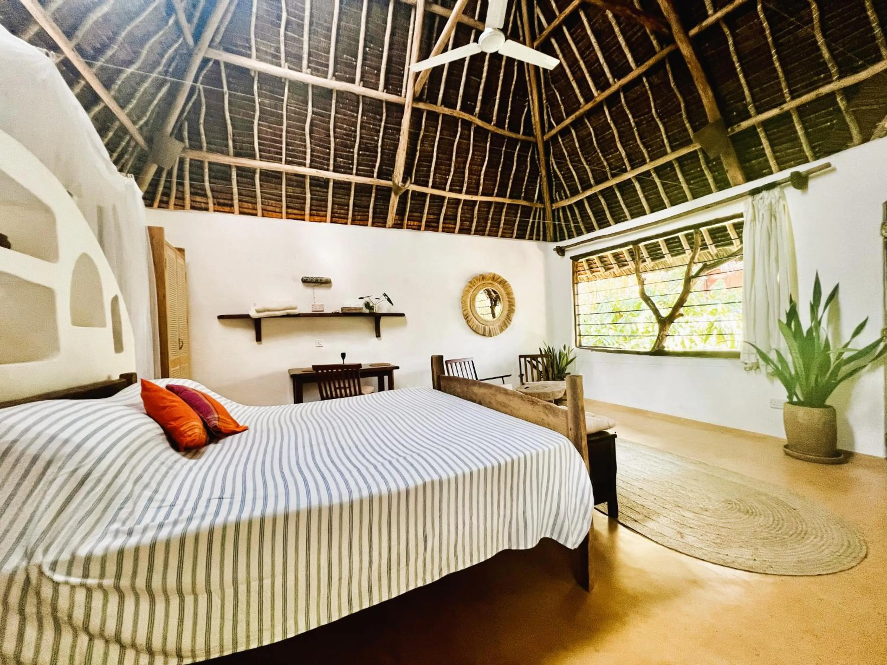 Bed in Distant Relatives Ecolodge & Backpackers