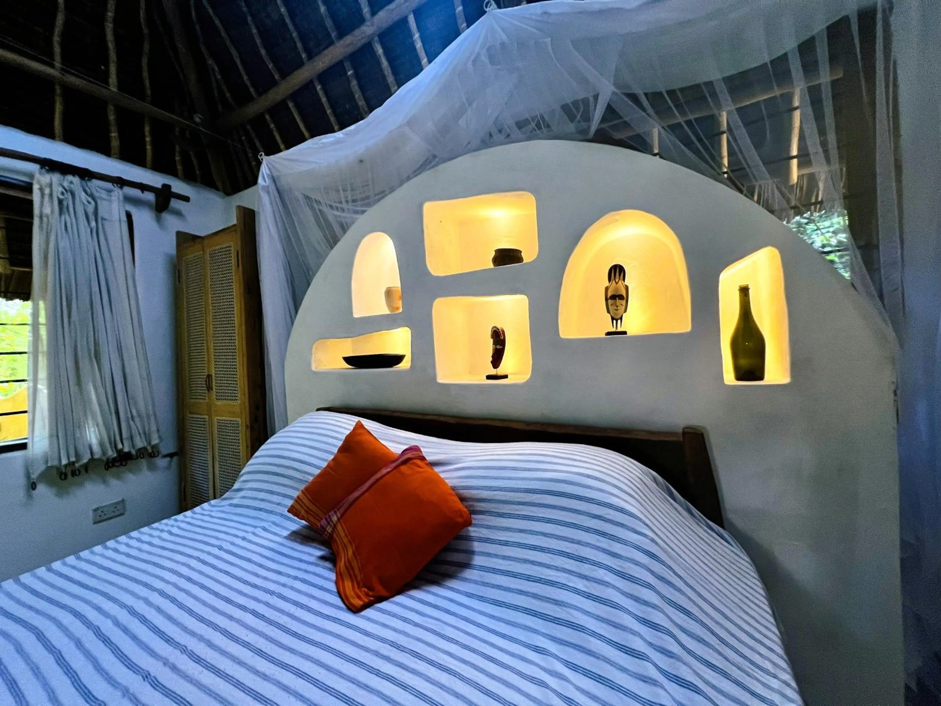 Bed in Distant Relatives Ecolodge & Backpackers