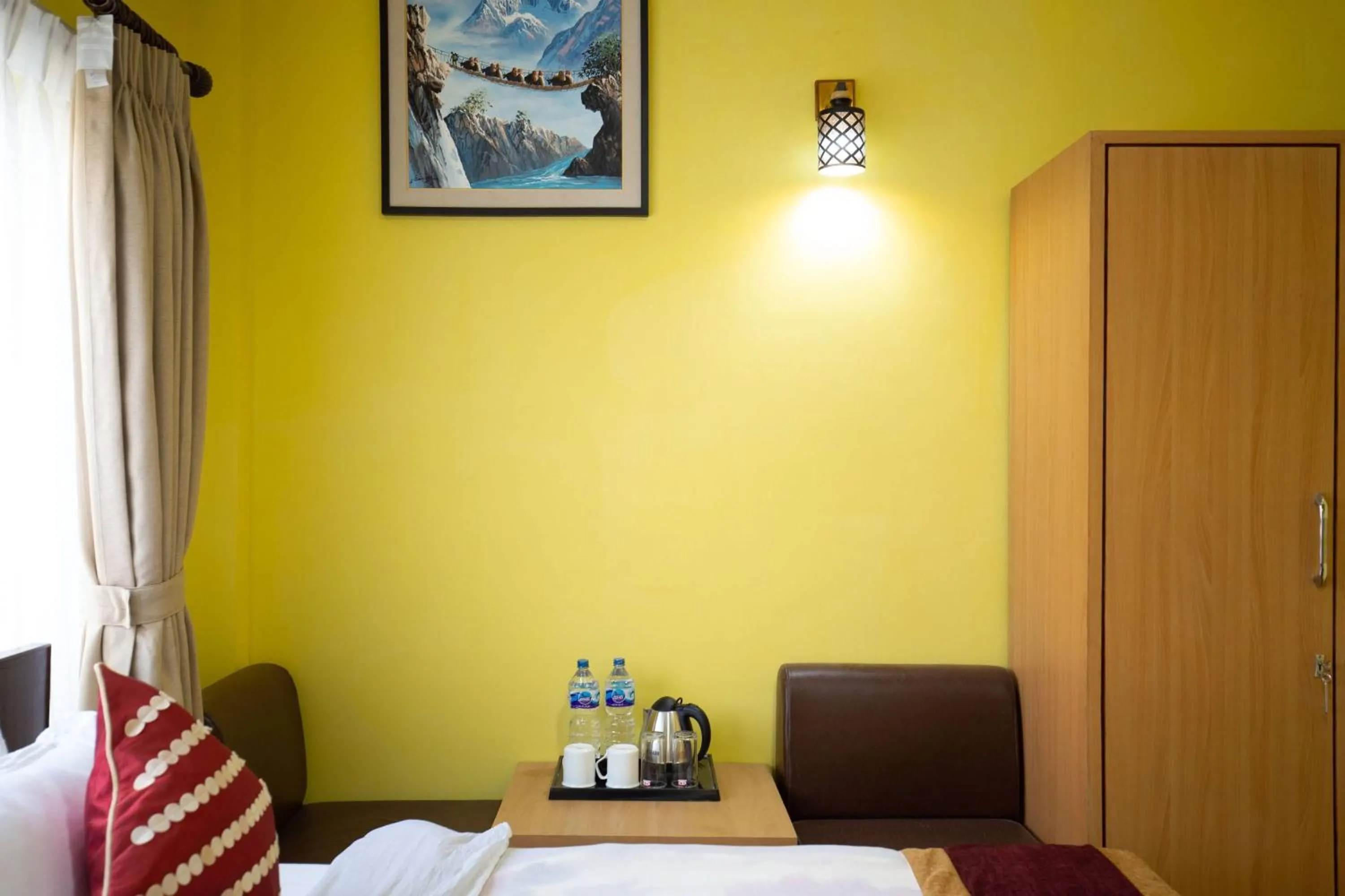 Bedroom, Bed in Deepjyoti Inn