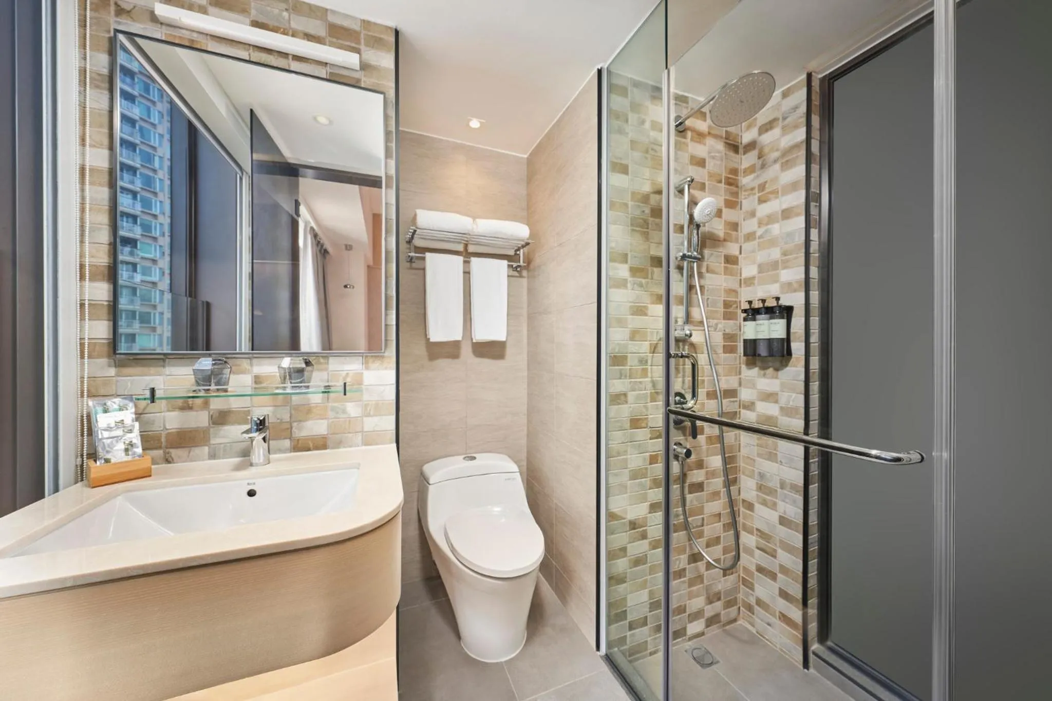 Photo of the whole room in Y Hotel Hong Kong