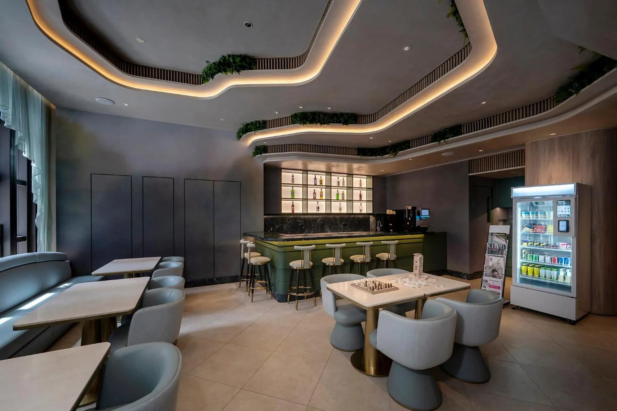 Restaurant/places to eat in Y Hotel Hong Kong