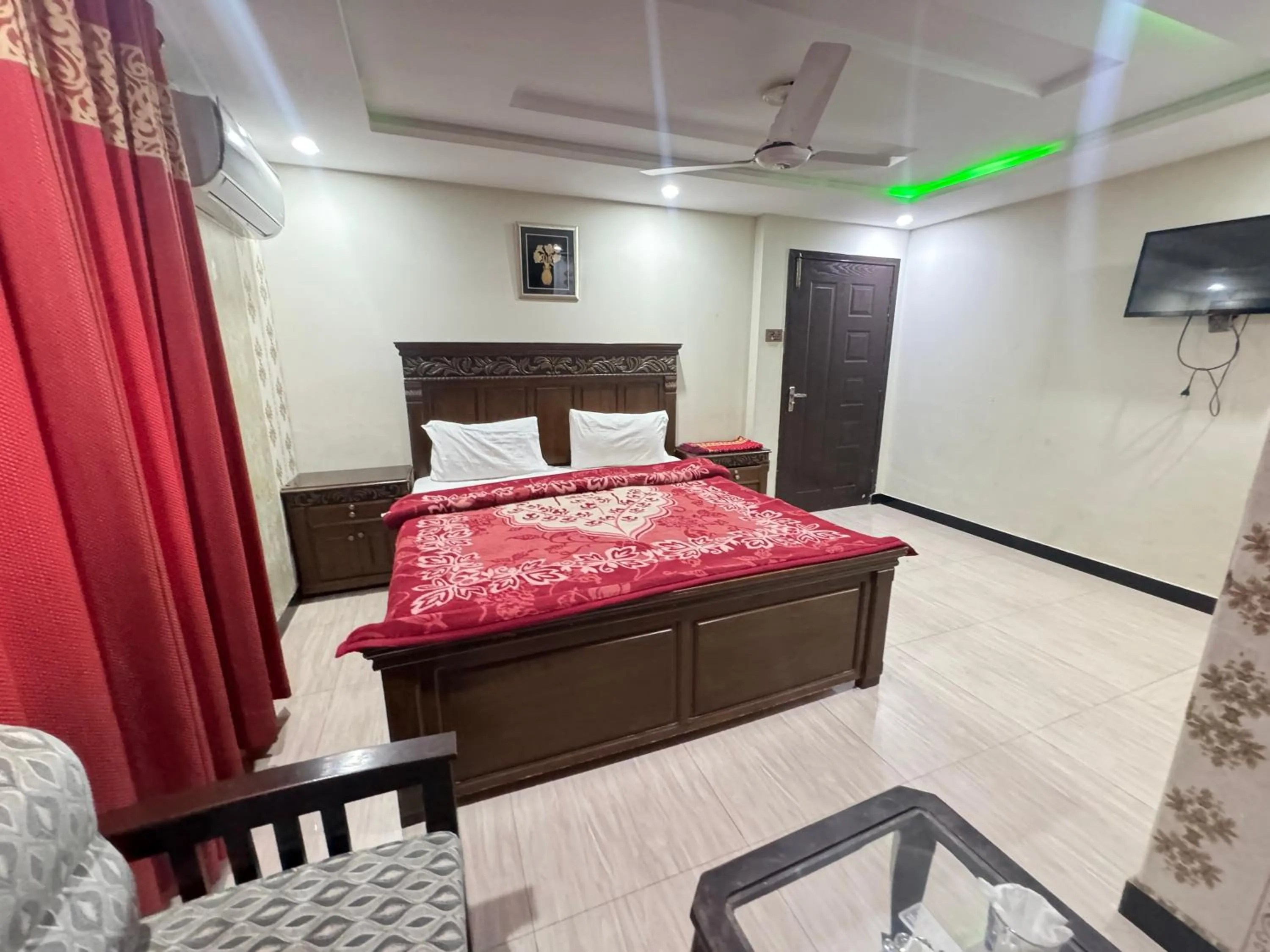 Bedroom in Millat Hotel G9-4