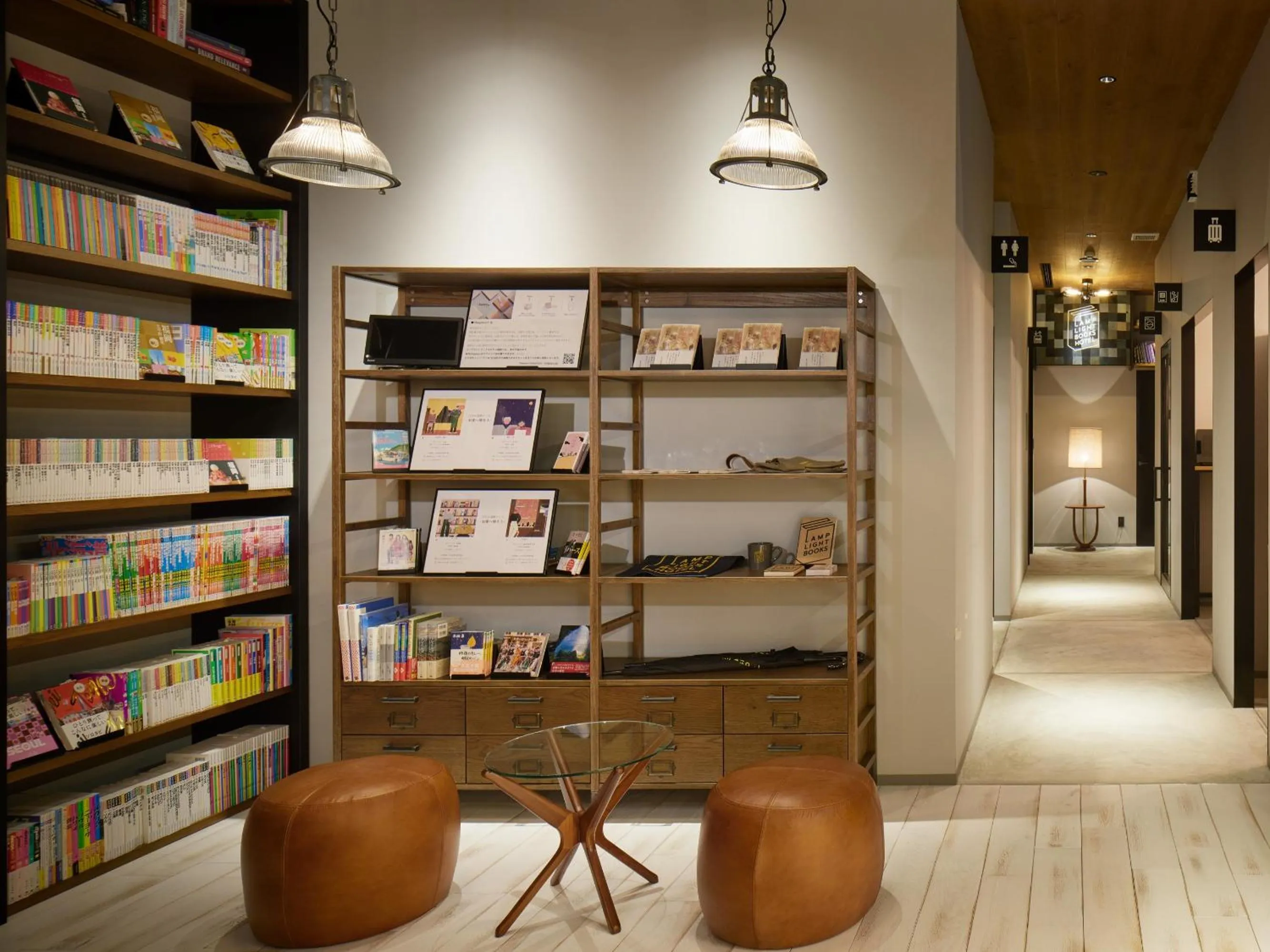 Library in LAMP LIGHT BOOKS HOTEL fukuoka