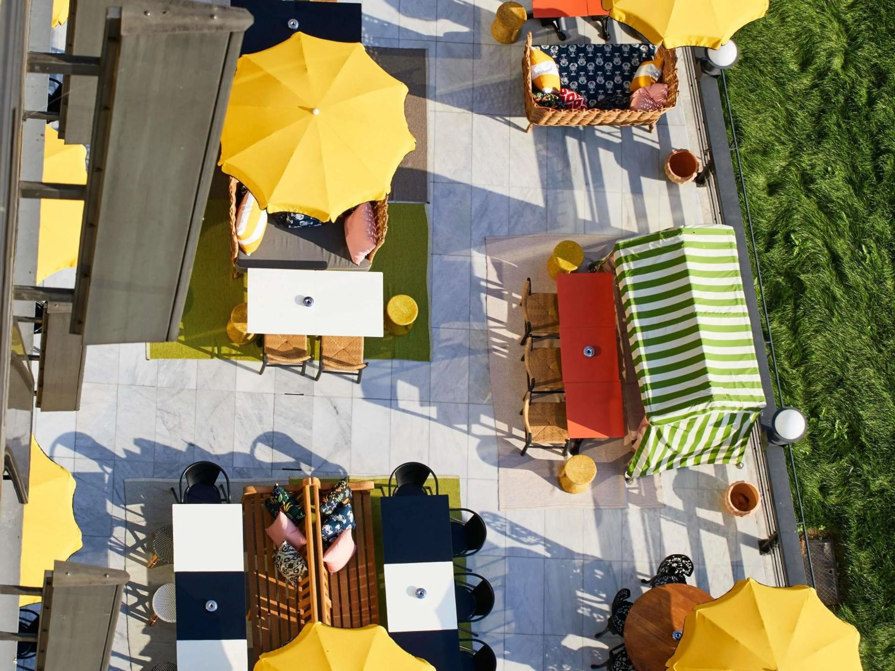 Lounge or bar in Mama Shelter Prague