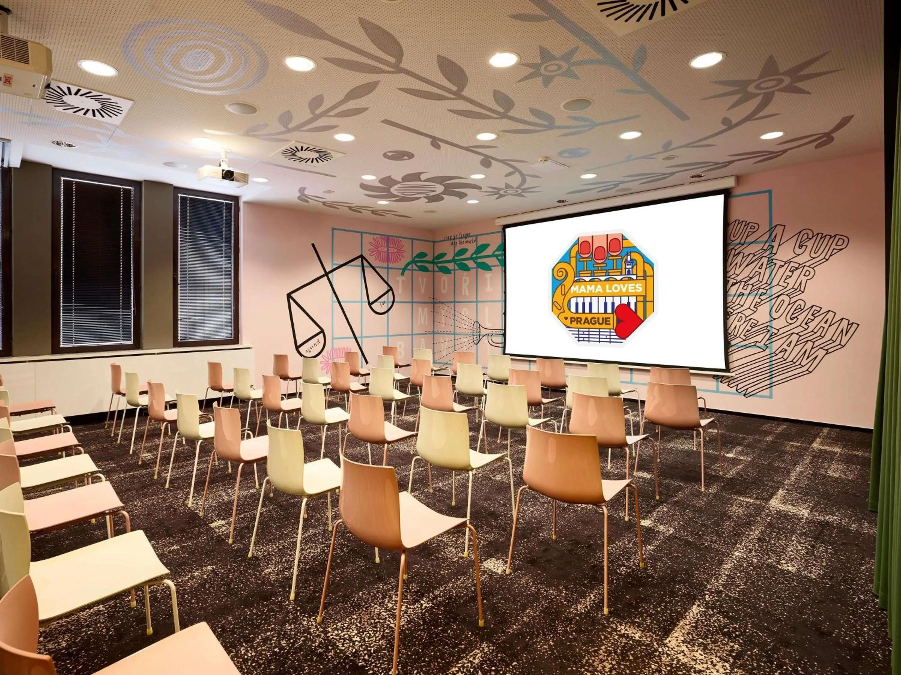 Meeting/conference room in Mama Shelter Prague