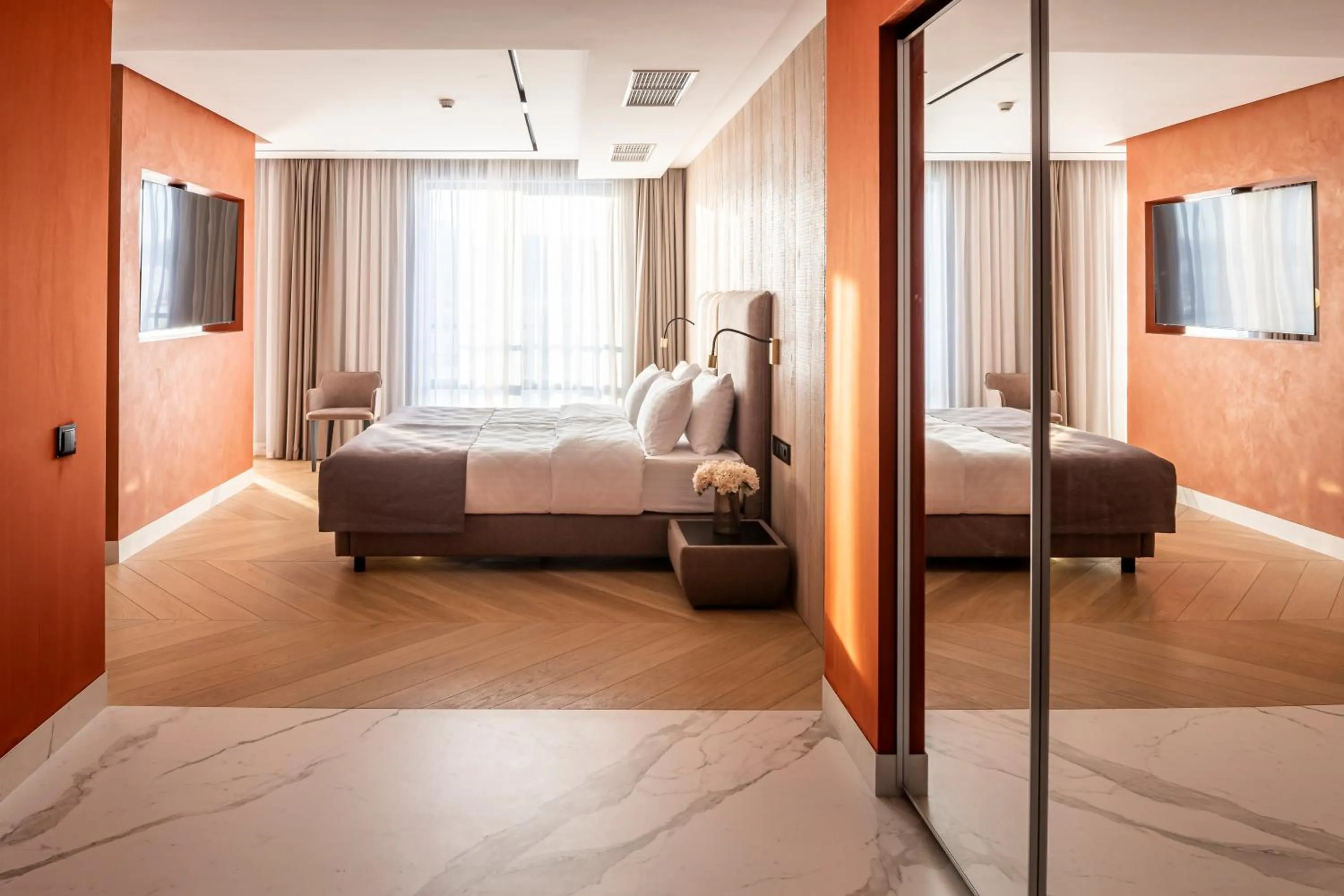 Bedroom, Bed in Loft7