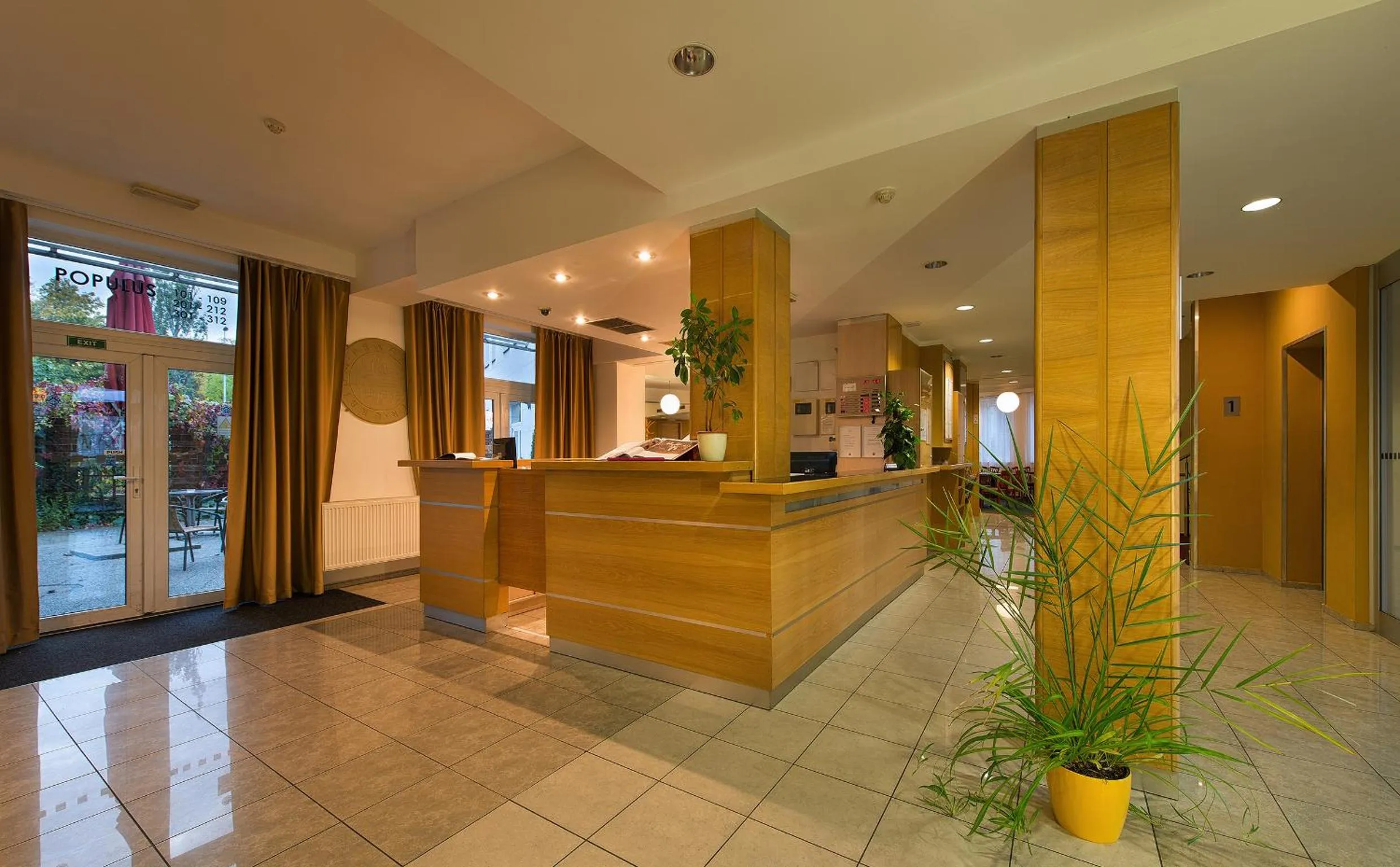 Lobby or reception in EA Hotel Populus