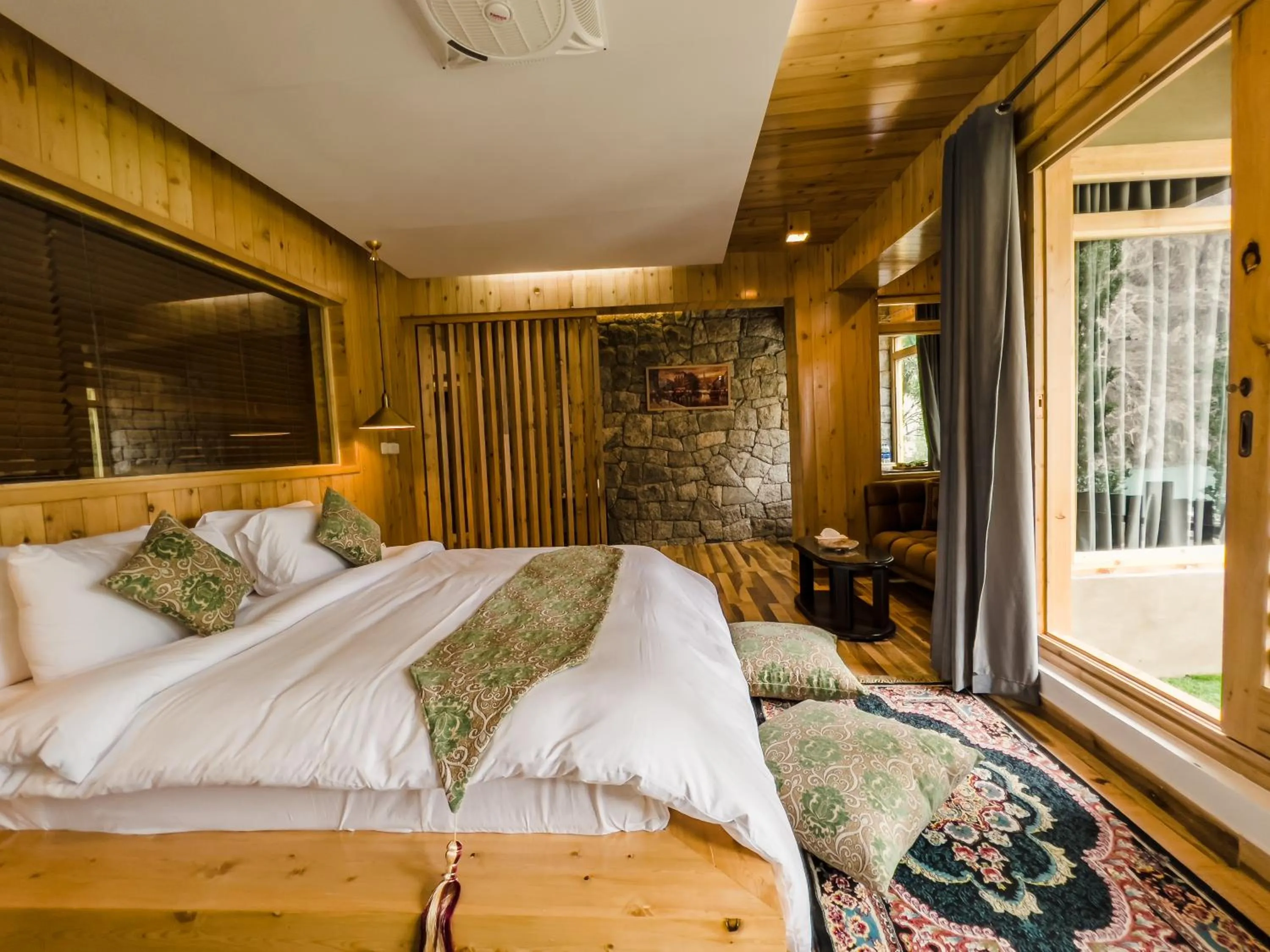 Bed in Famree Resort Hunza