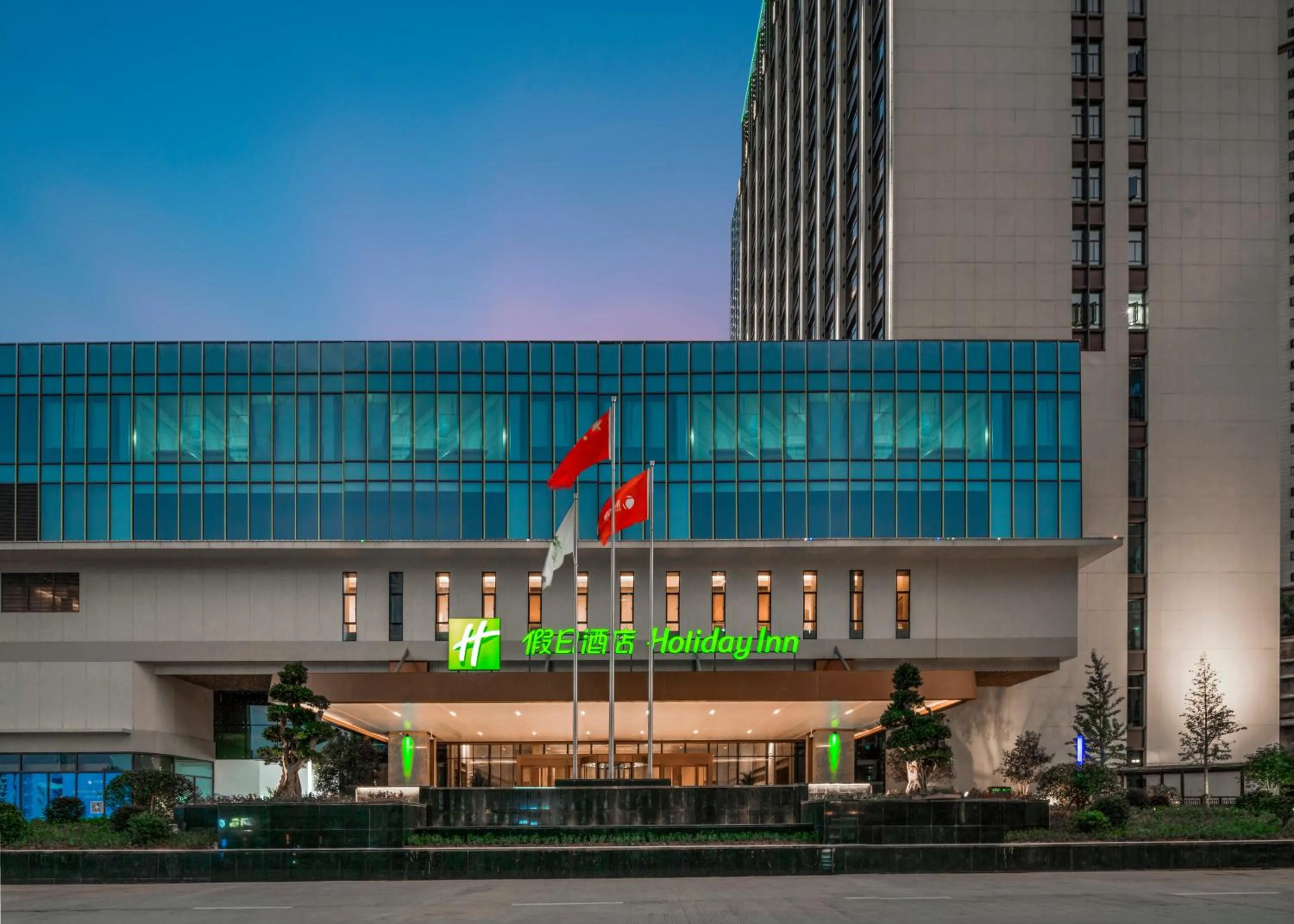 Property building in Holiday Inn Fu'an