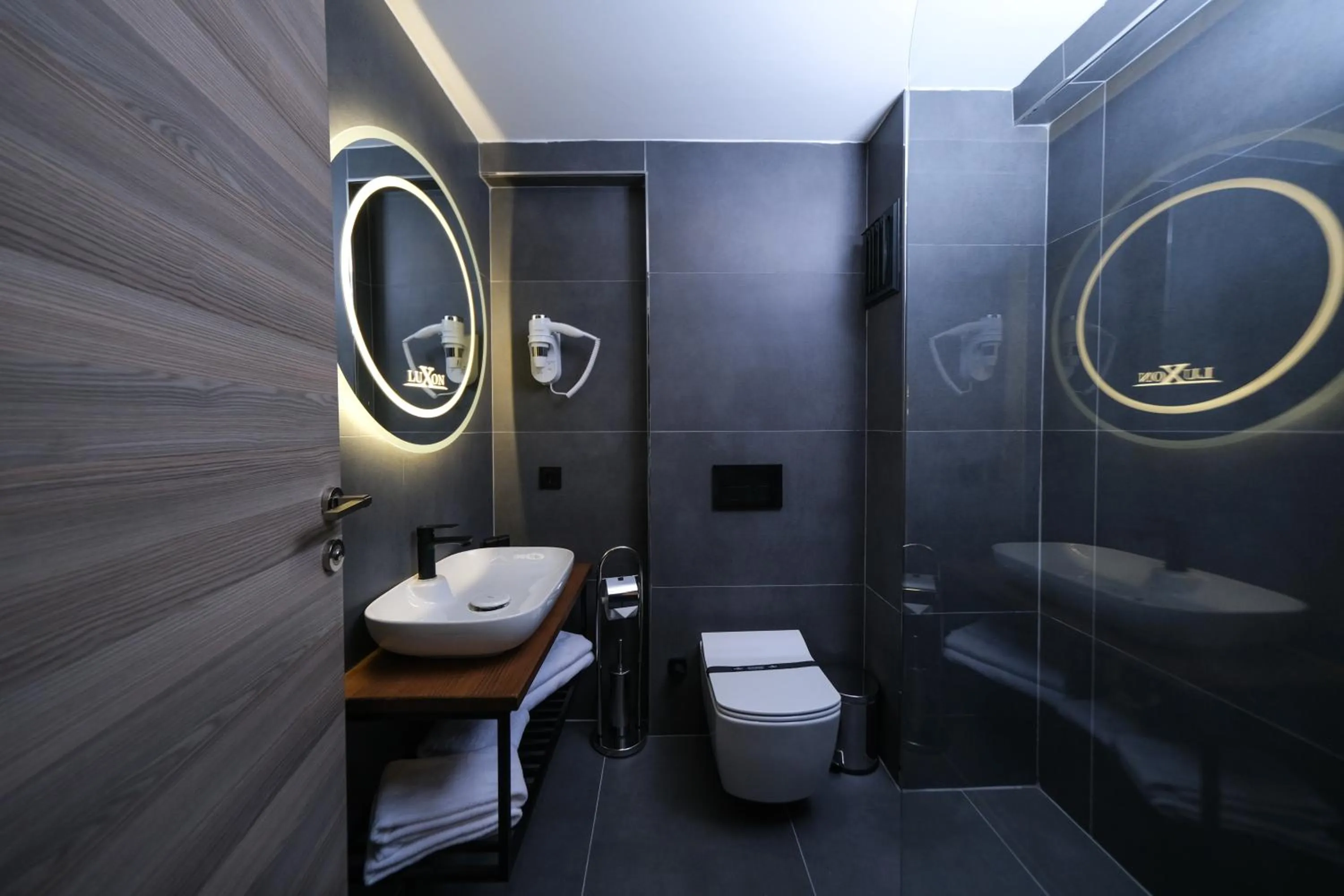 Toilet in Luxon Hotel Sakarya