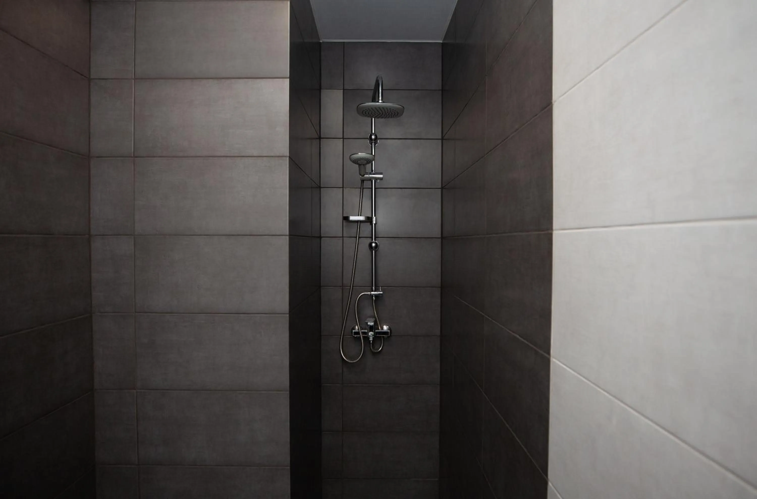 Shower in Old City Boutique Hotel