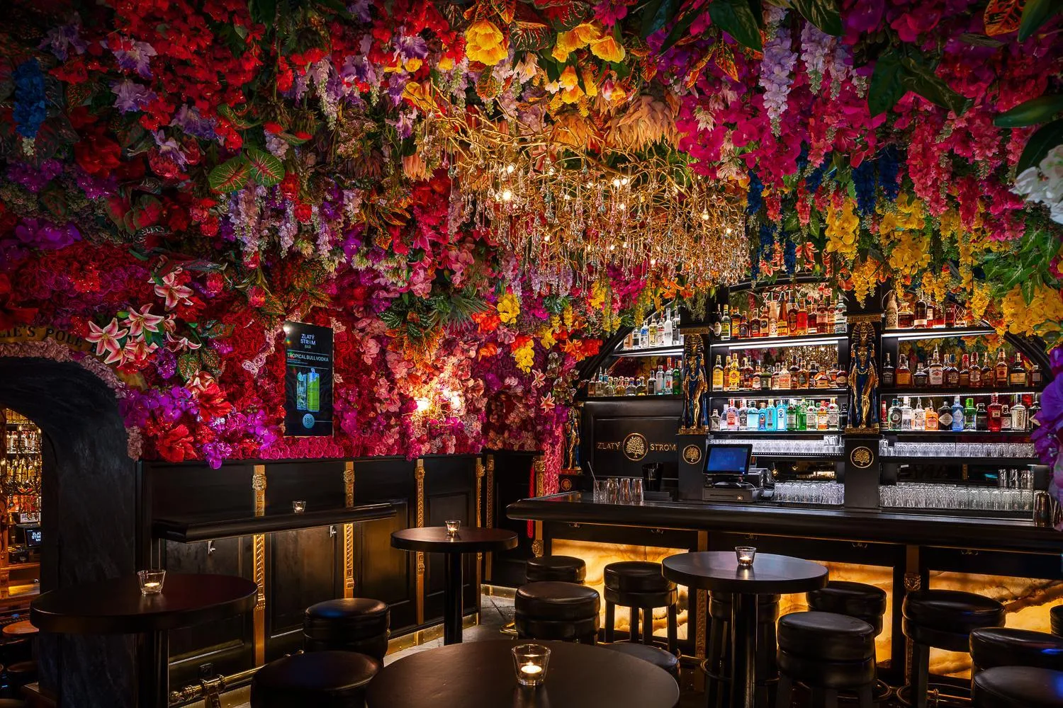 Lounge or bar in Hotel U Zlatého Stromu Prague by BHG