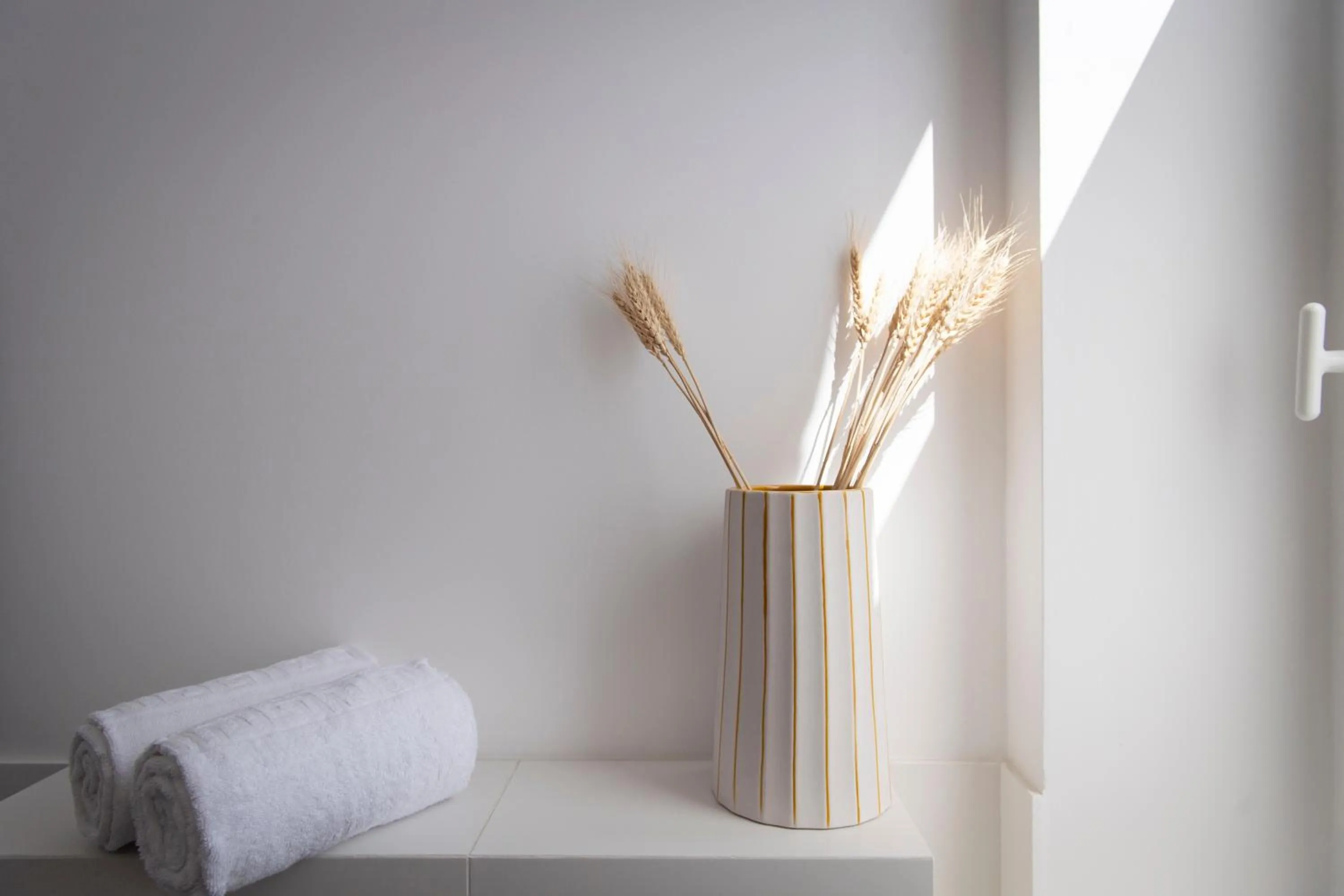 Bathroom in Hotellerie de l'Abbaye du Désert