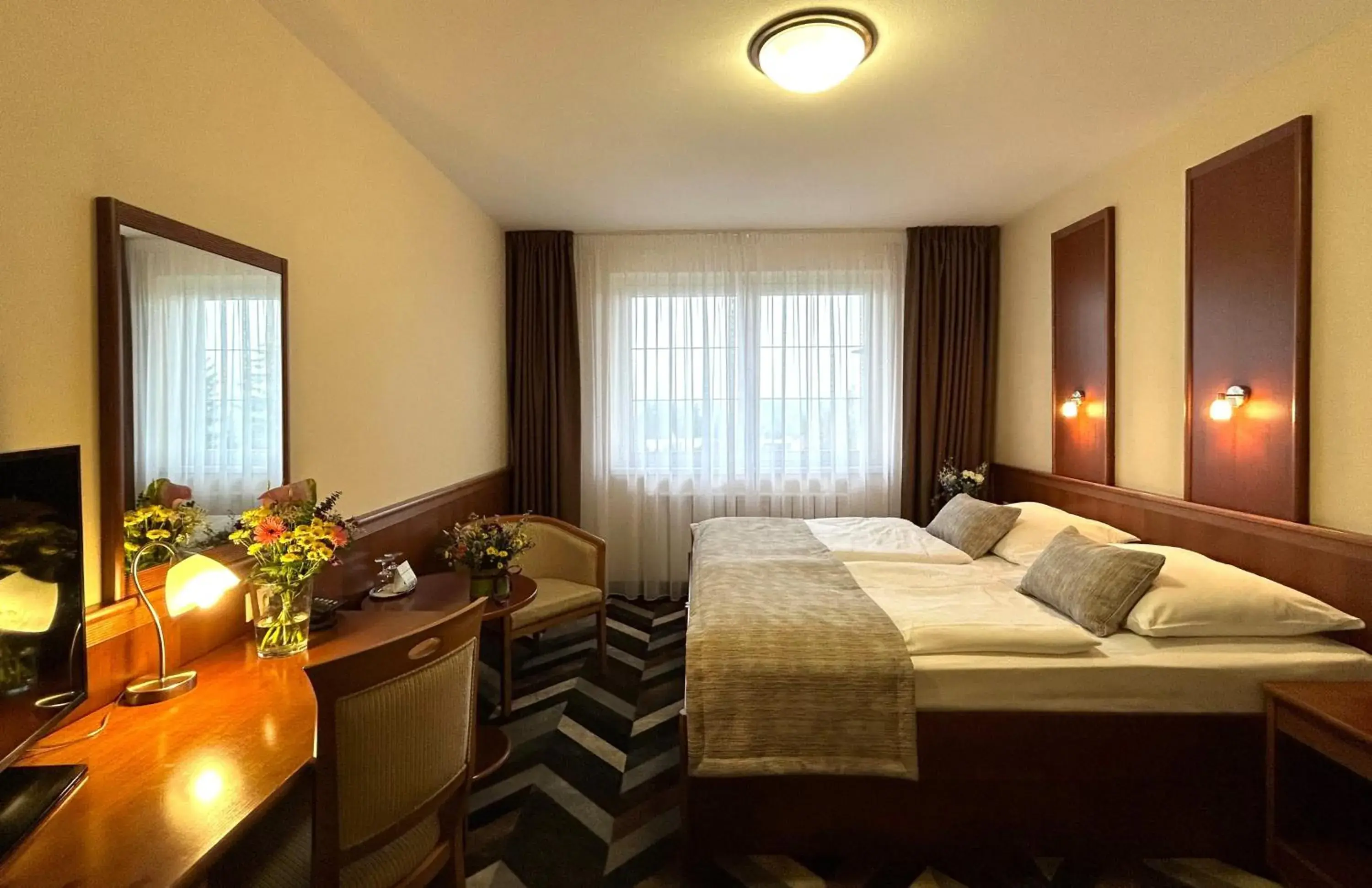 Standard Double/Twin Room in PRIMAVERA Hotel & Congress centre Standard Double/Twin Room in PRIMAVERA Hotel & Congress centre