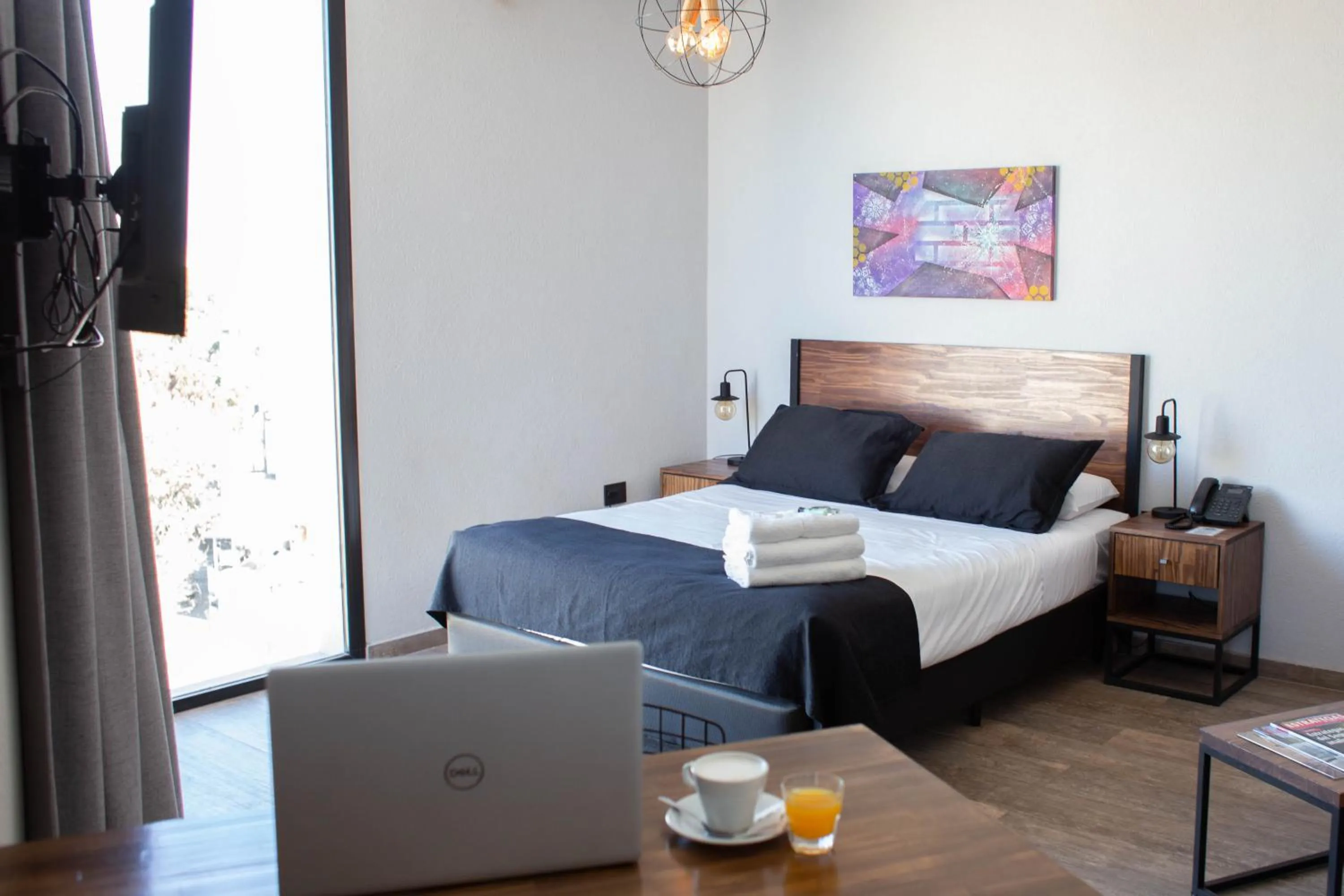 Photo of the whole room, Bed in Days Inn Devoto