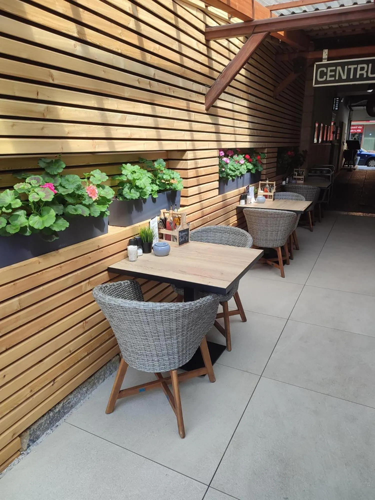 Restaurant/places to eat in Hotel Plzeň