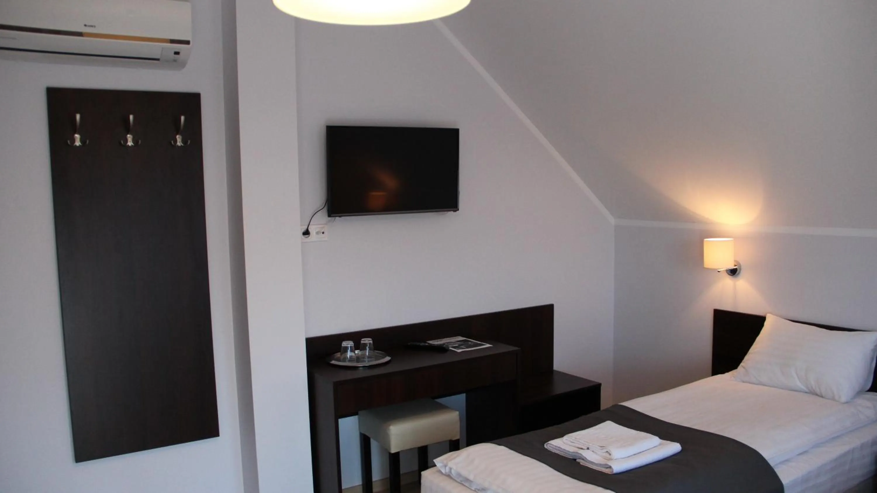 Bed in Zajazd Gościniec