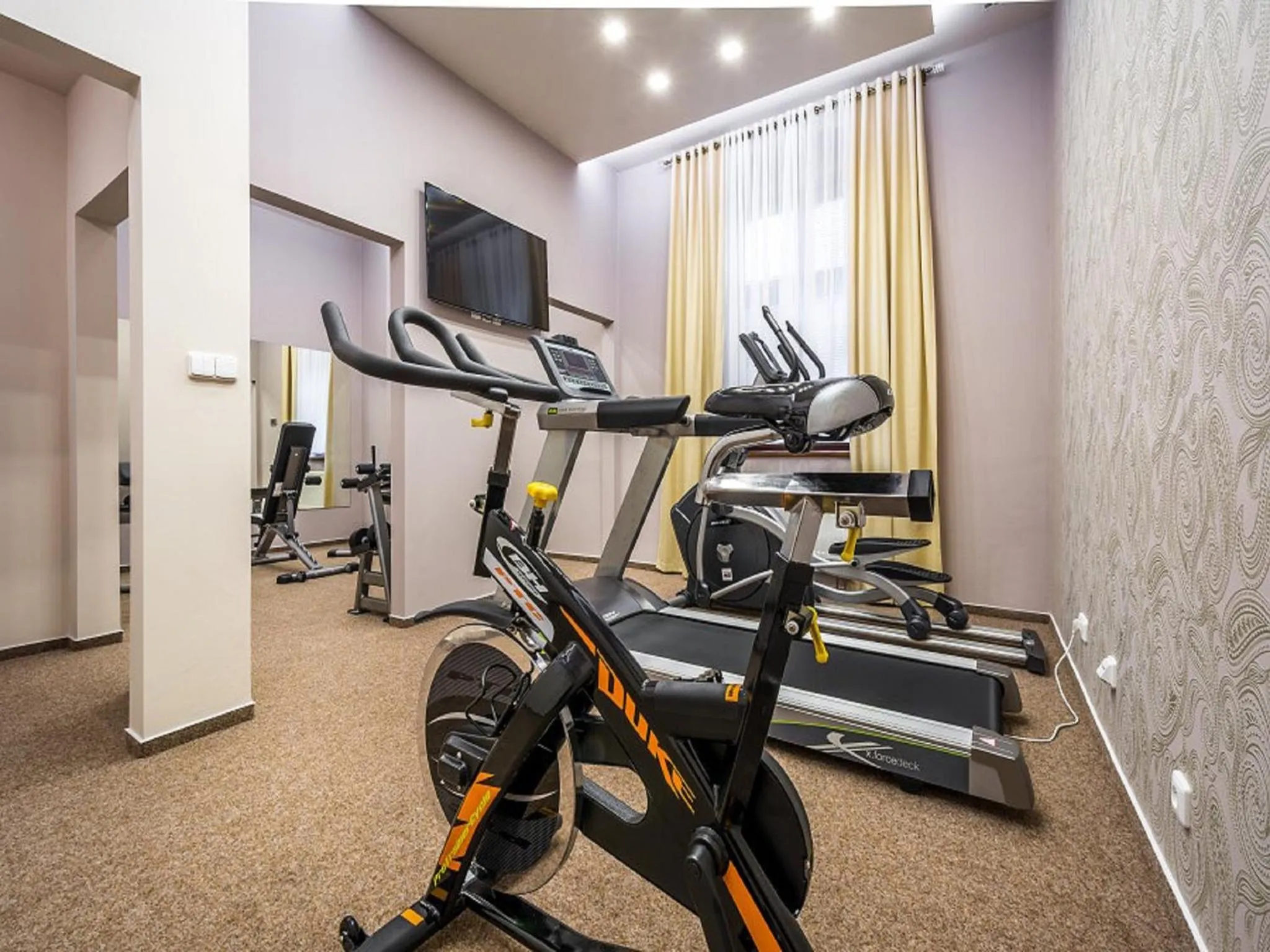 Fitness centre/facilities in Alexander