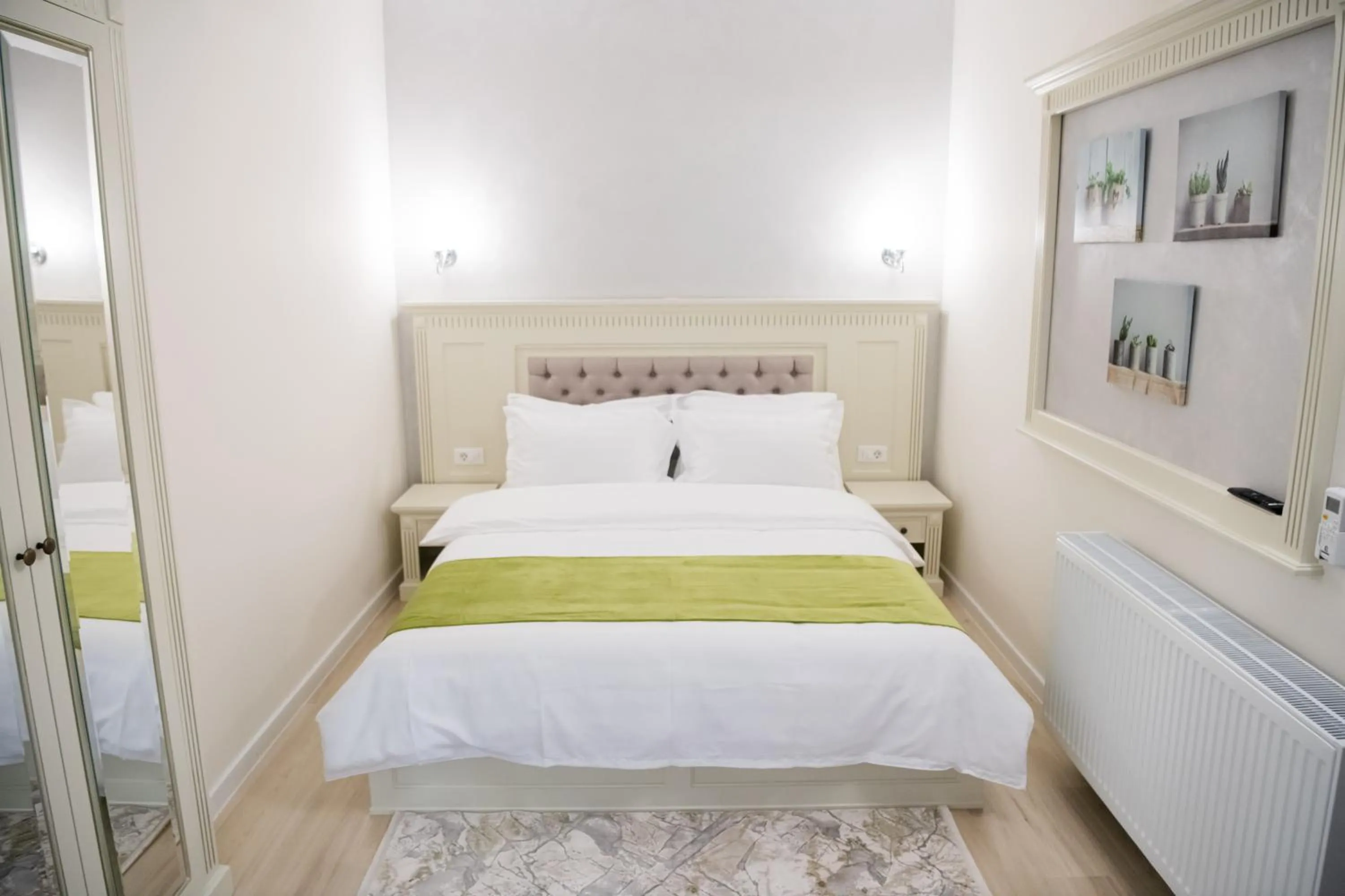 Bed in Imperial Hotel&Spa - Baile Olanesti