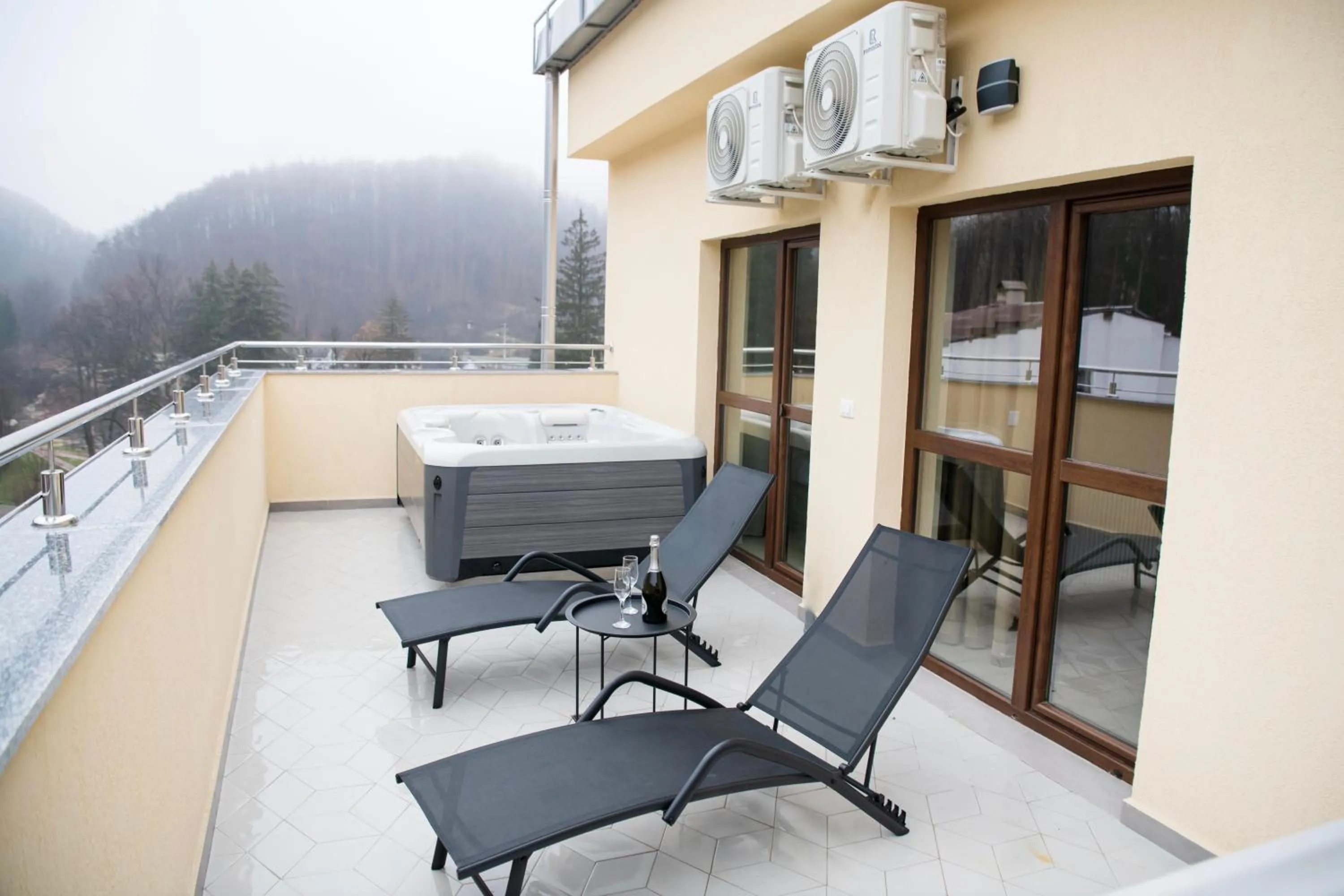 Balcony/Terrace in Imperial Hotel&Spa - Baile Olanesti