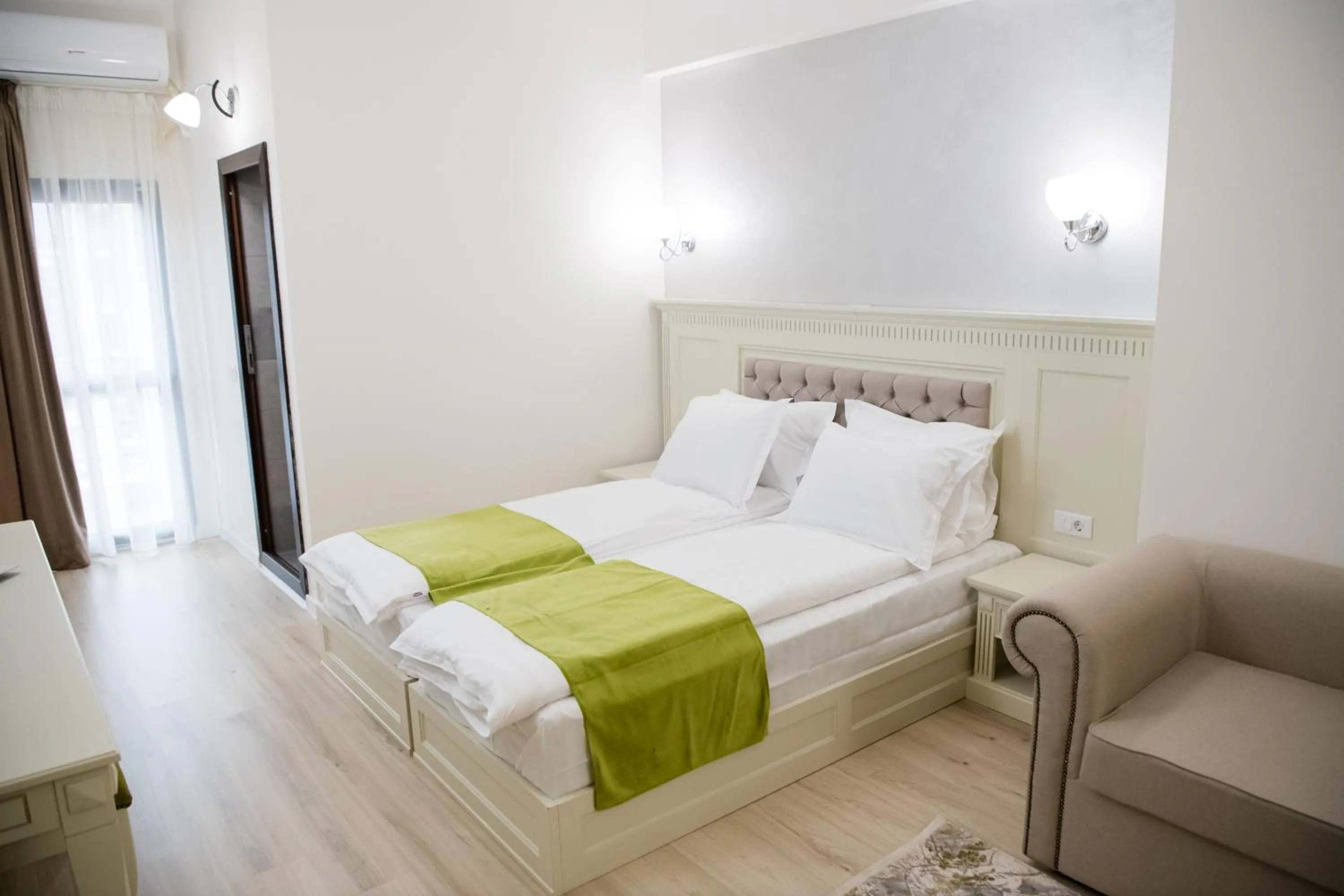 Bed in Imperial Hotel&Spa - Baile Olanesti