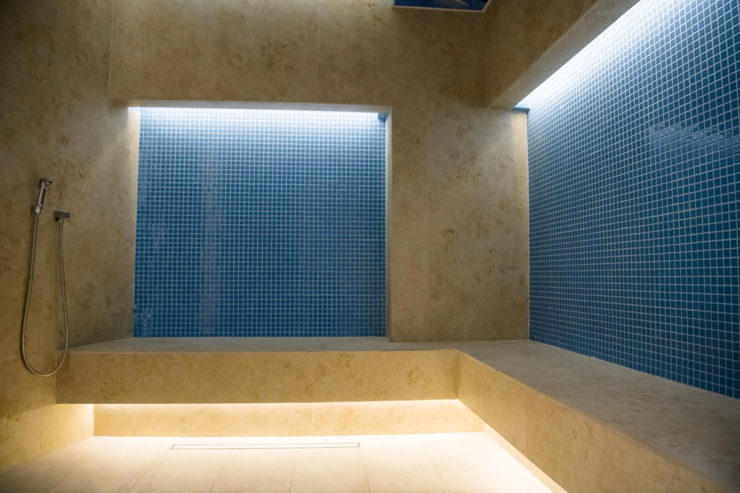 Steam room in Imperial Hotel&Spa - Baile Olanesti