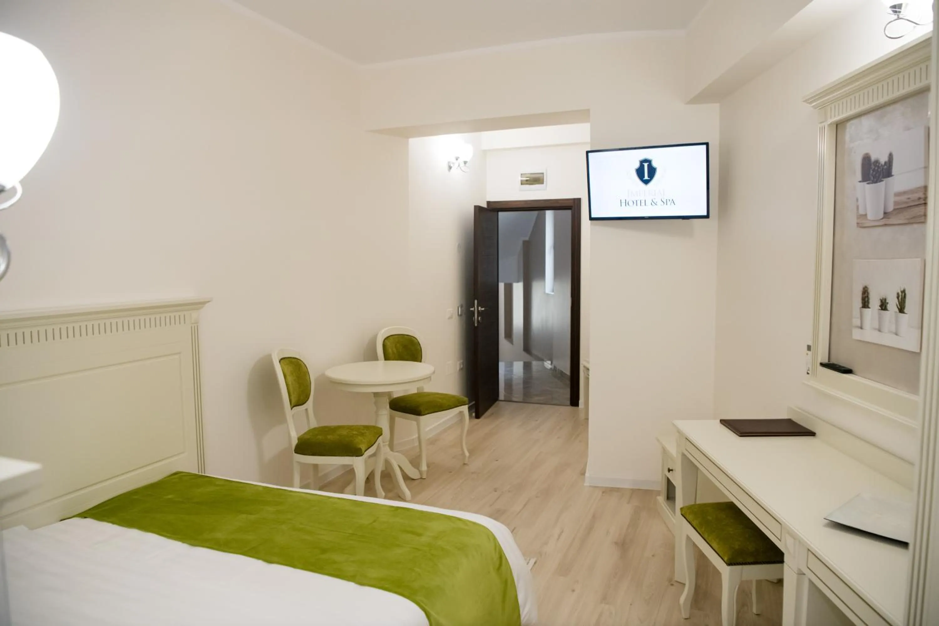 TV and multimedia, Bed in Imperial Hotel&Spa - Baile Olanesti