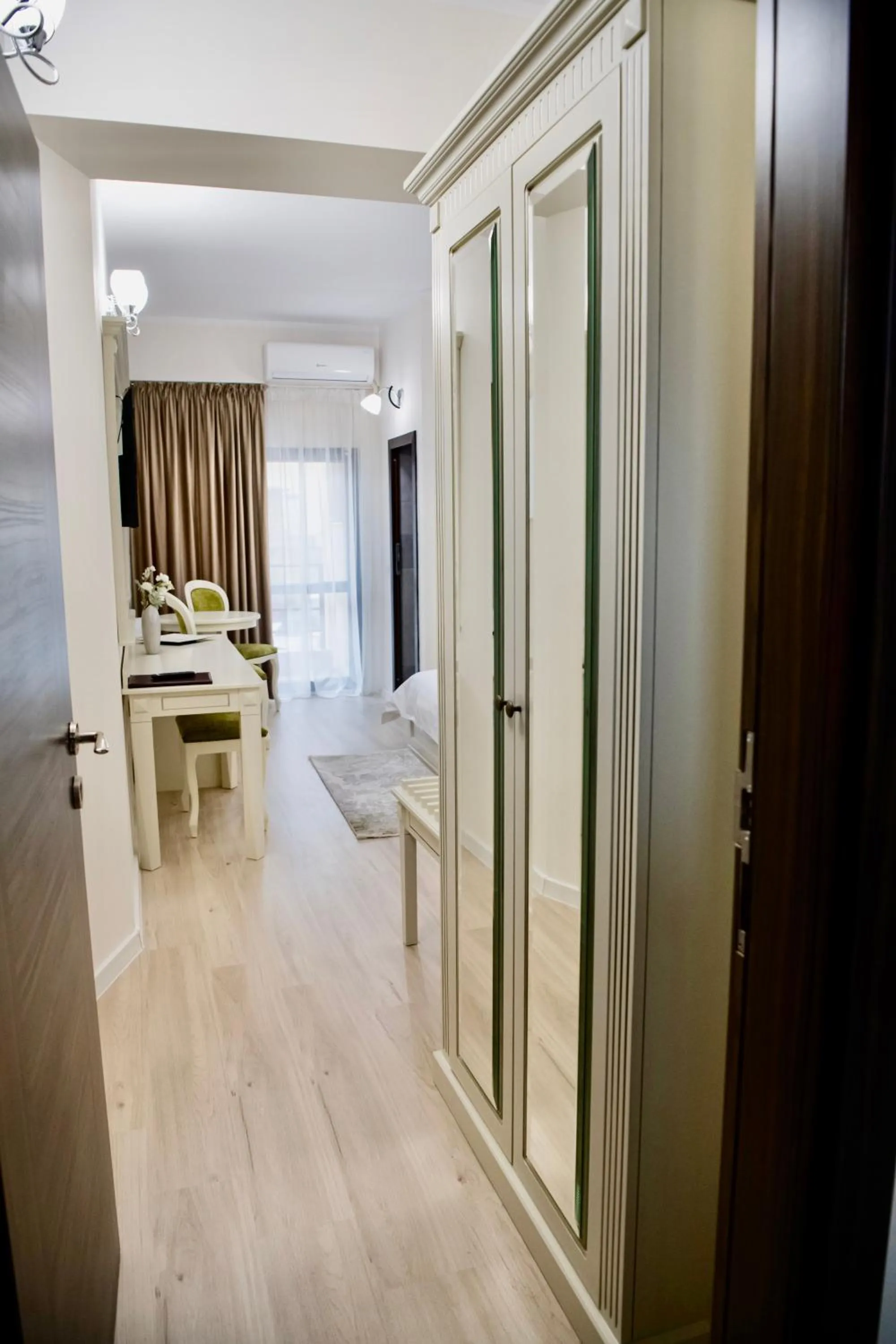 Seating area in Imperial Hotel&Spa - Baile Olanesti