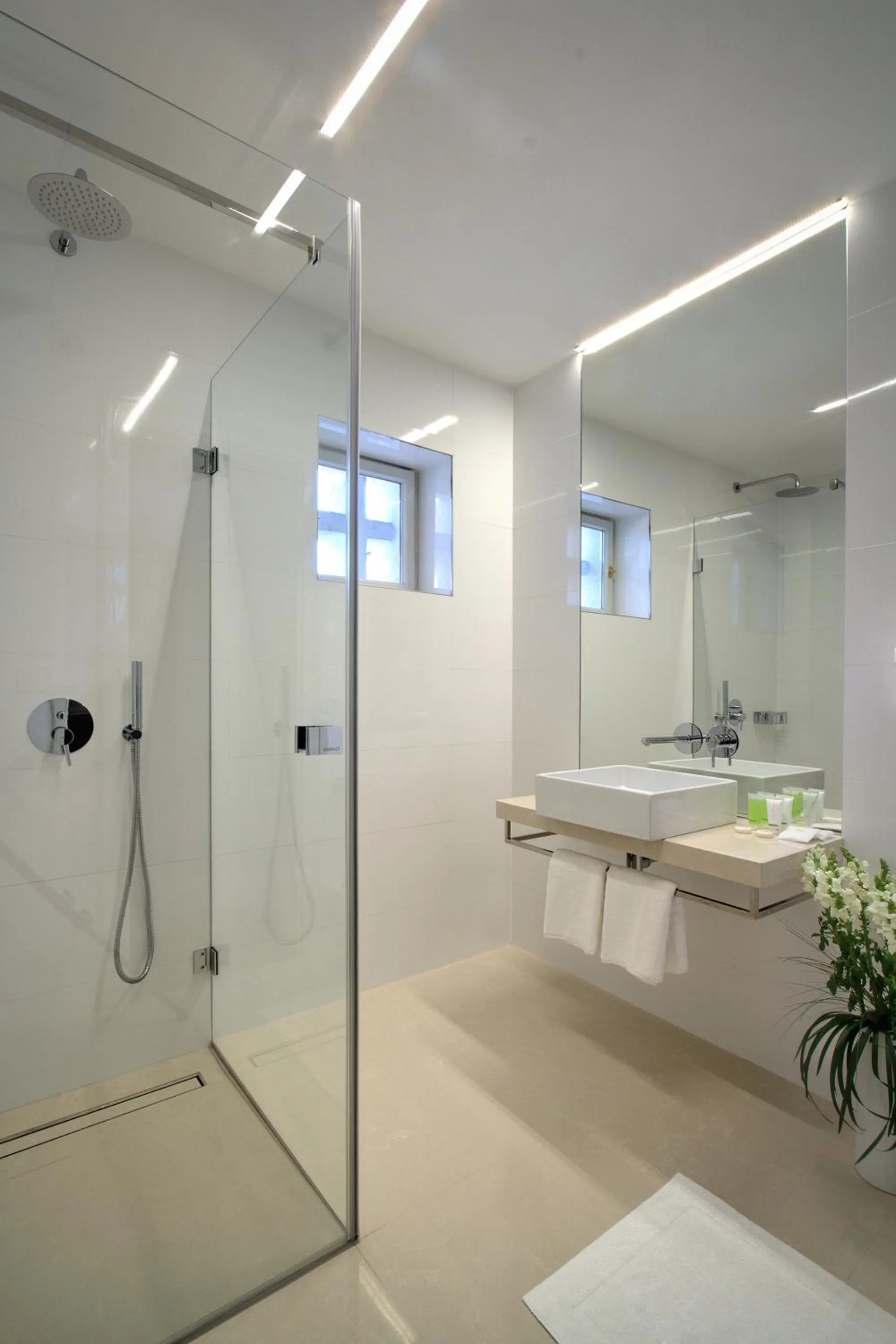 Shower in Bishop's House