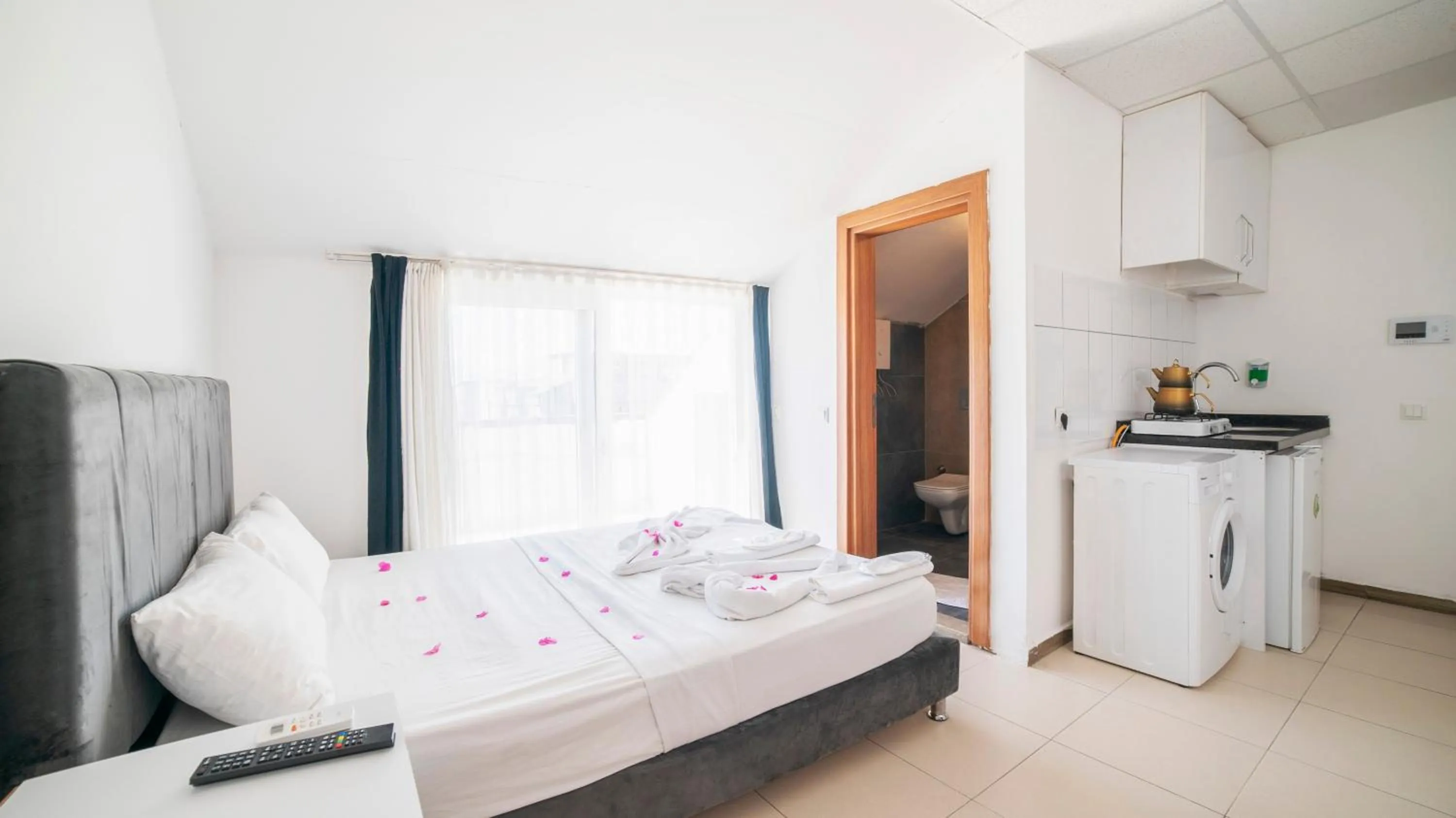 Bed in Vera Park Premium Apart Hotel