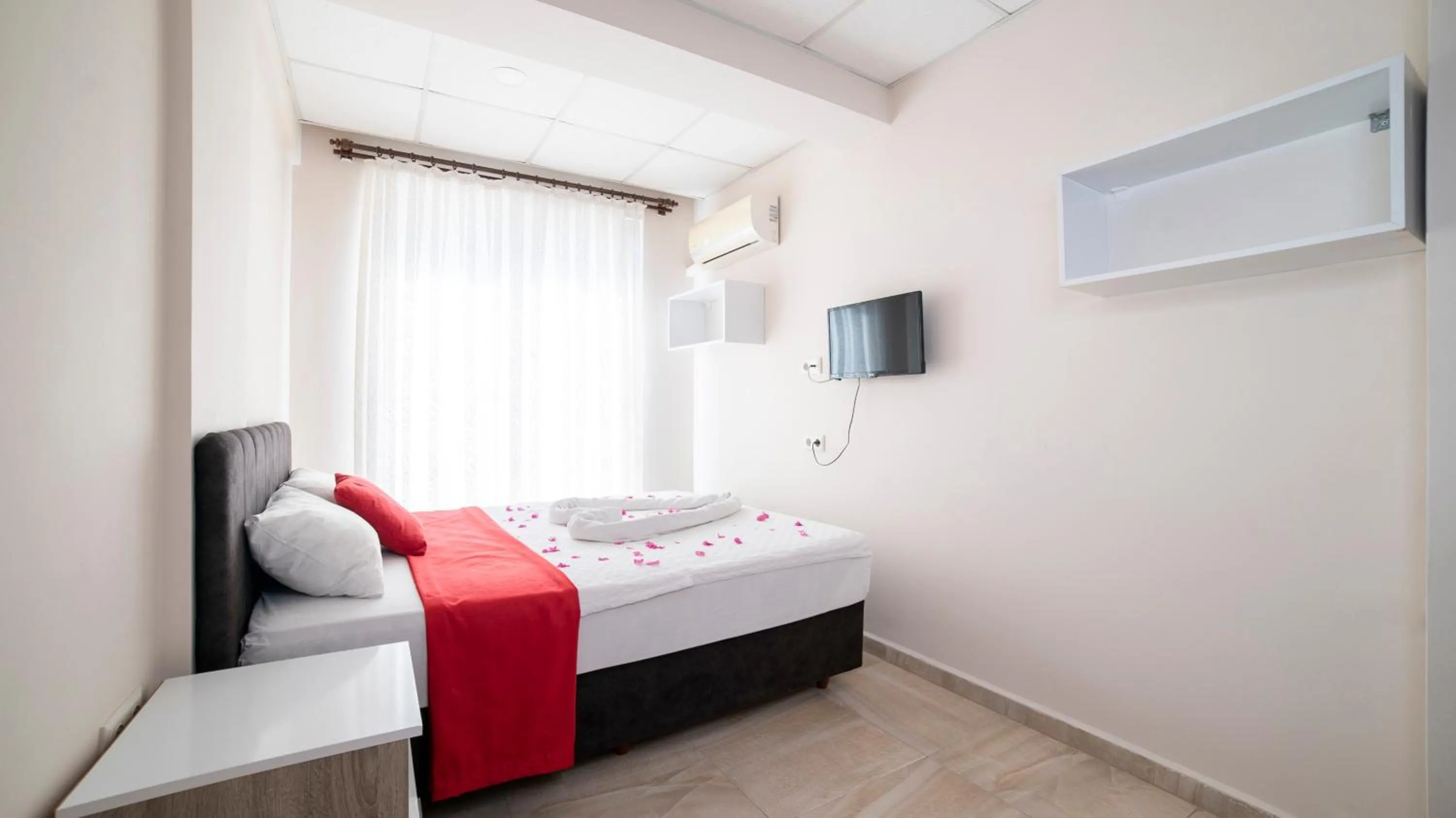 Bed in Vera Park Premium Apart Hotel