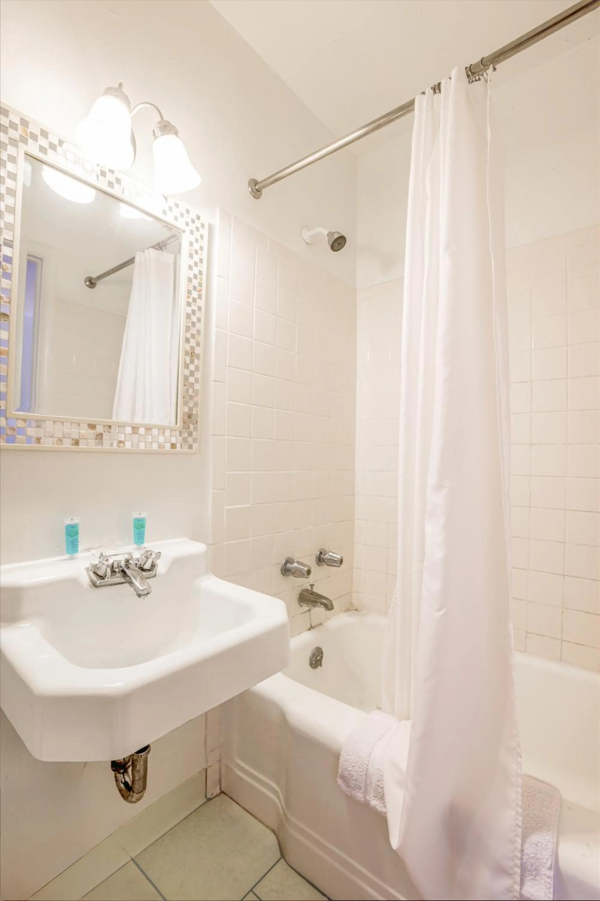 Bathroom in Cadiz Motel by OYO on route 250