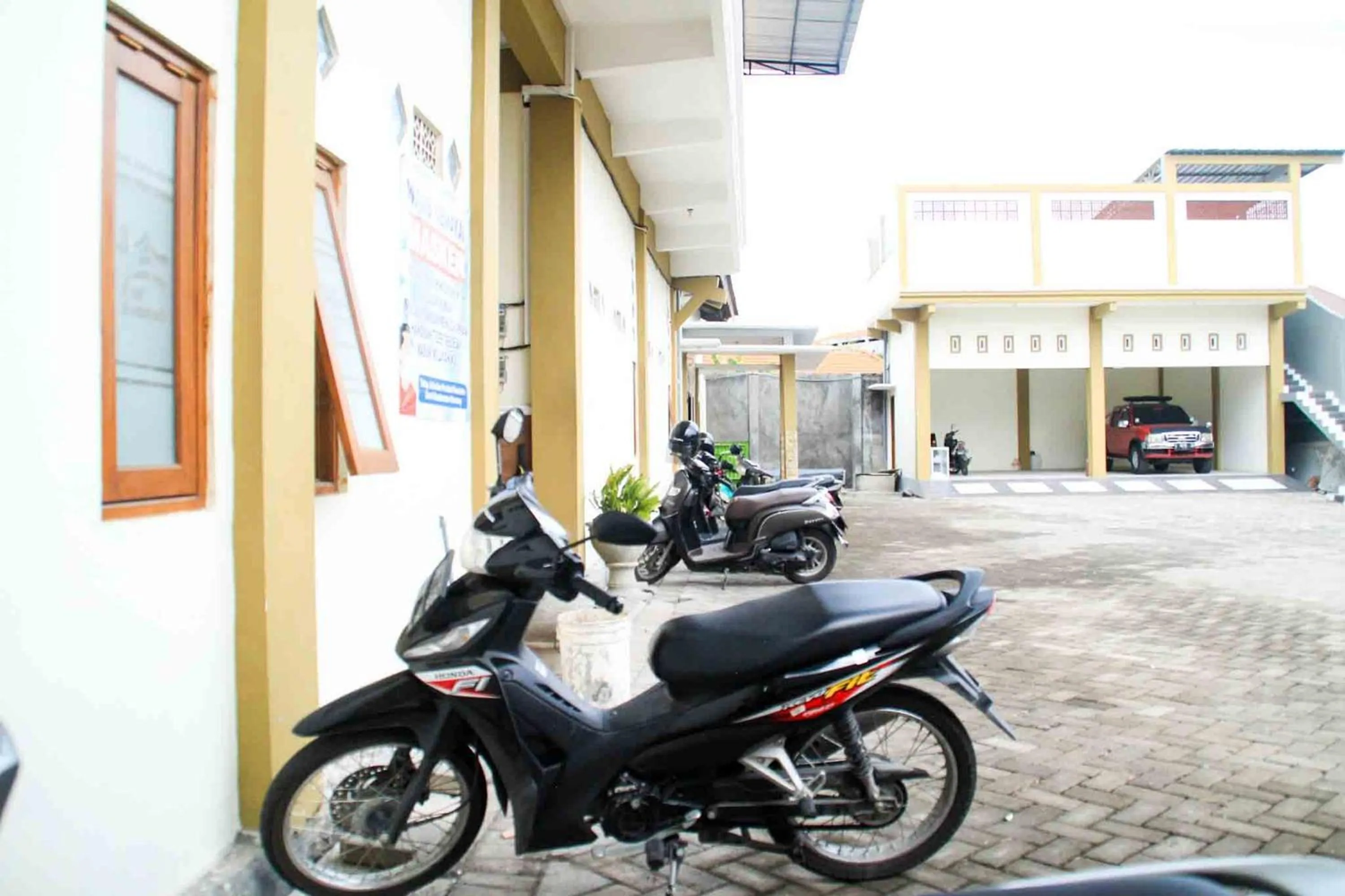 Facade/entrance in Puri Karomah Syariah RedPartner